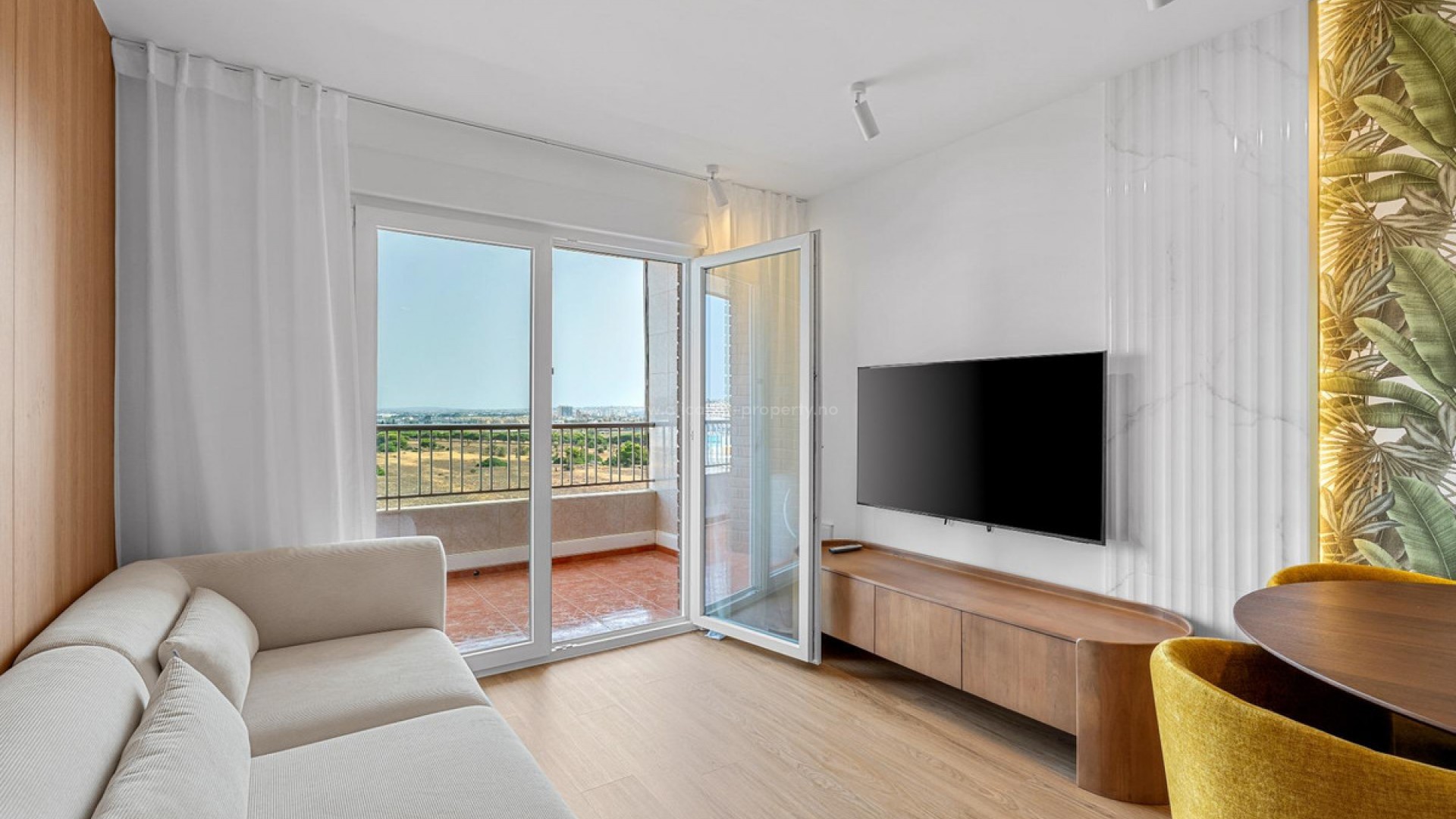 Apartment / flat in Punta Prima