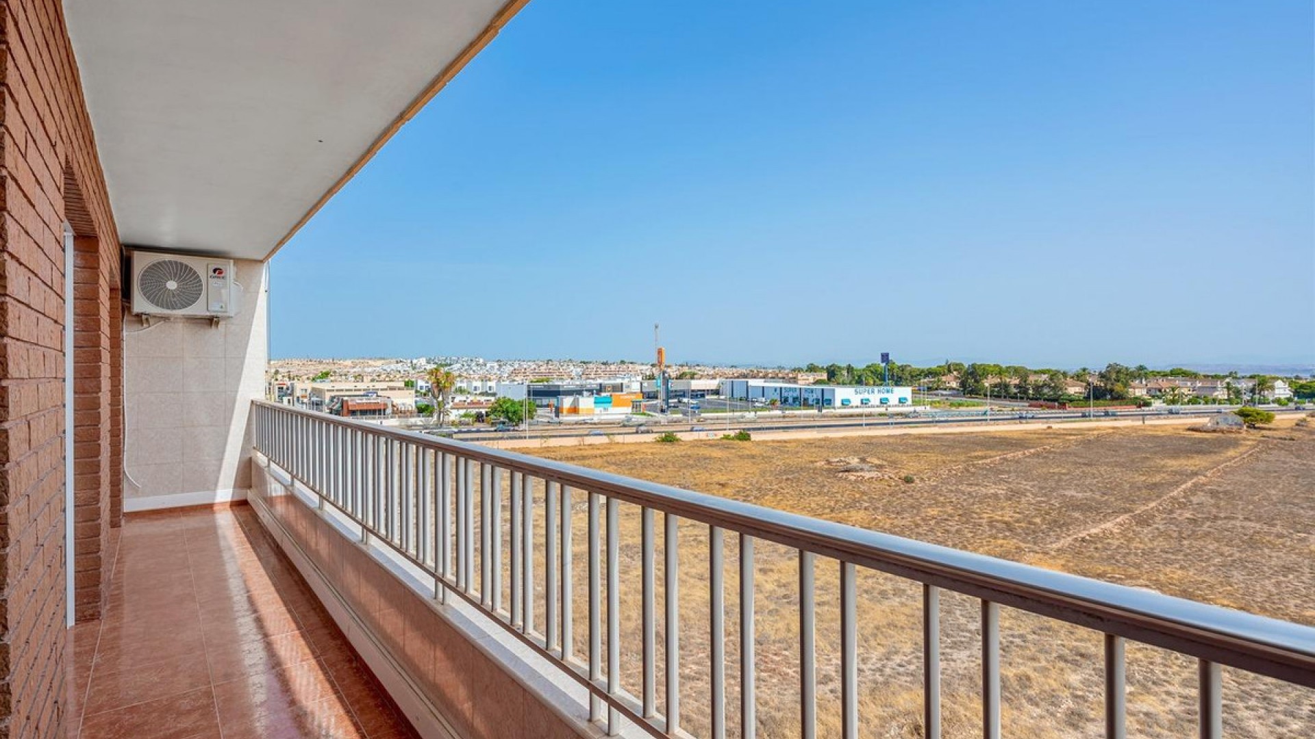 Apartment / flat in Punta Prima