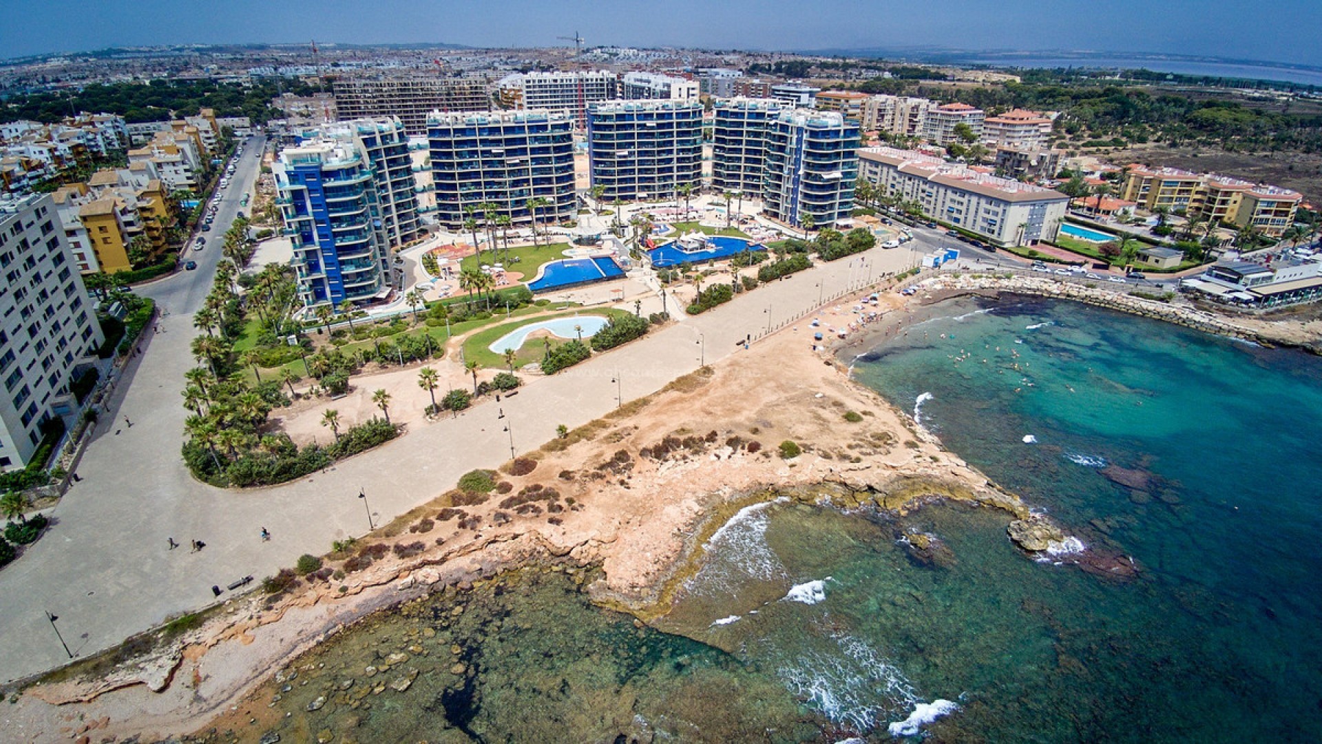 Apartment / flat in Punta Prima