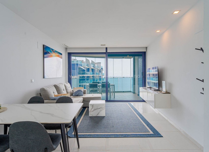 Apartment / flat in Punta Prima