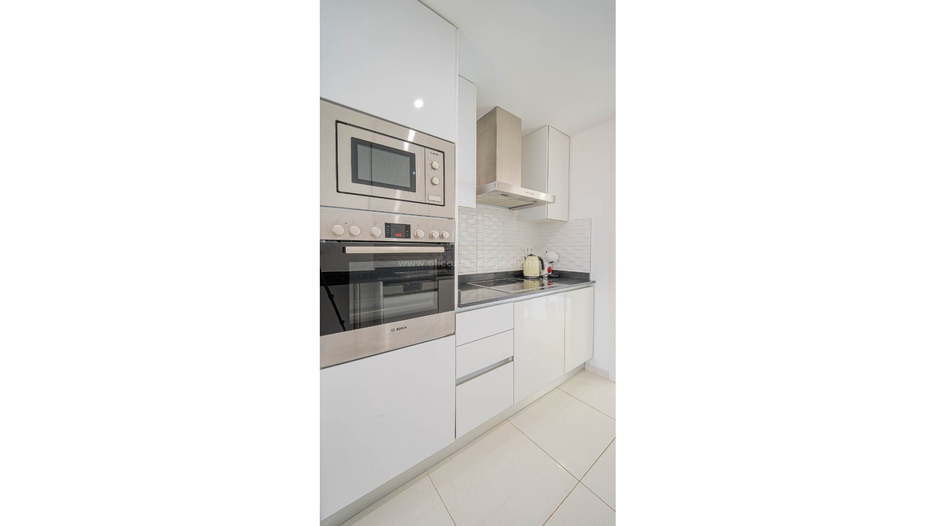 Apartment / flat in Punta Prima