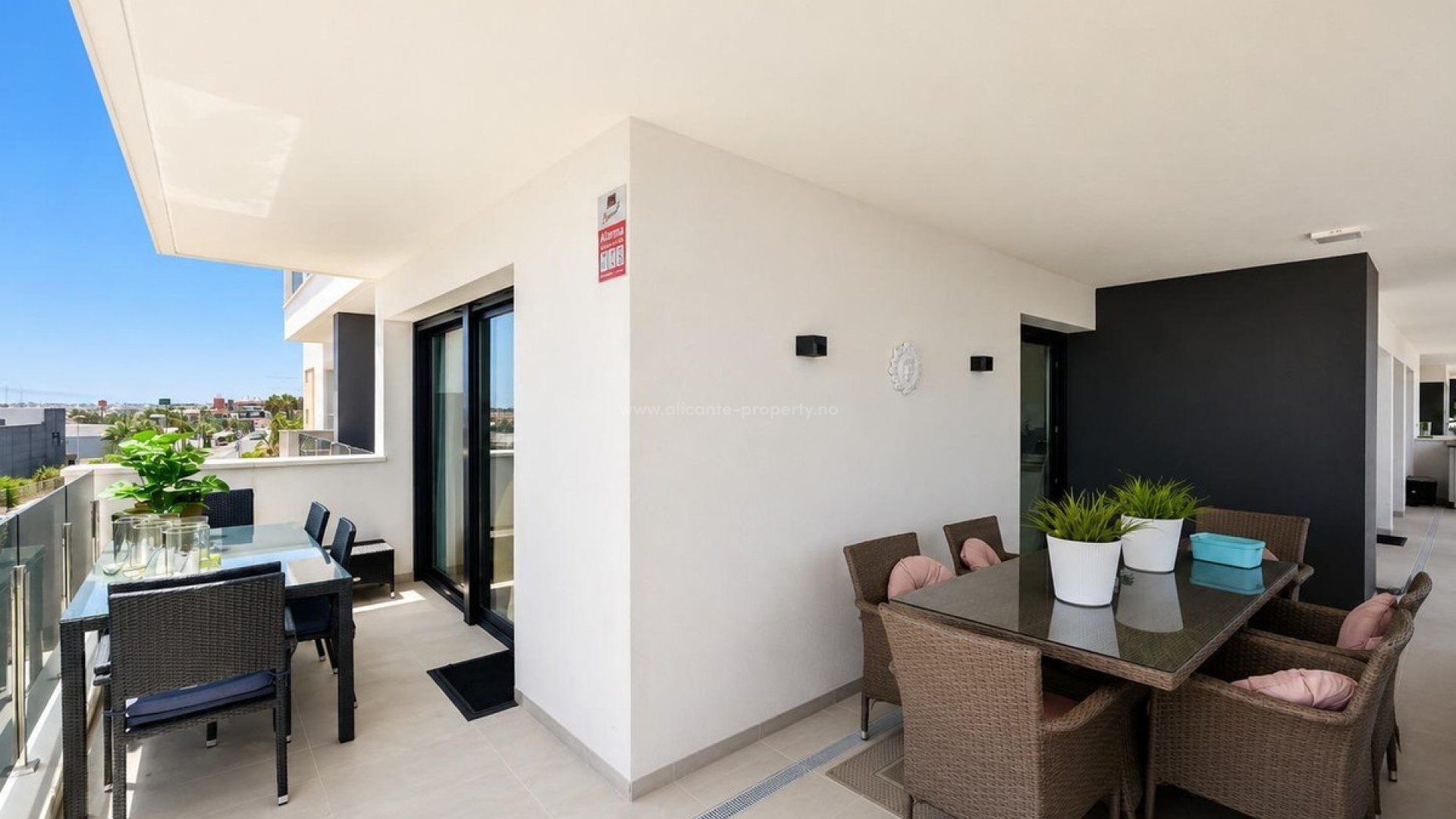 Apartment / flat in Punta Prima