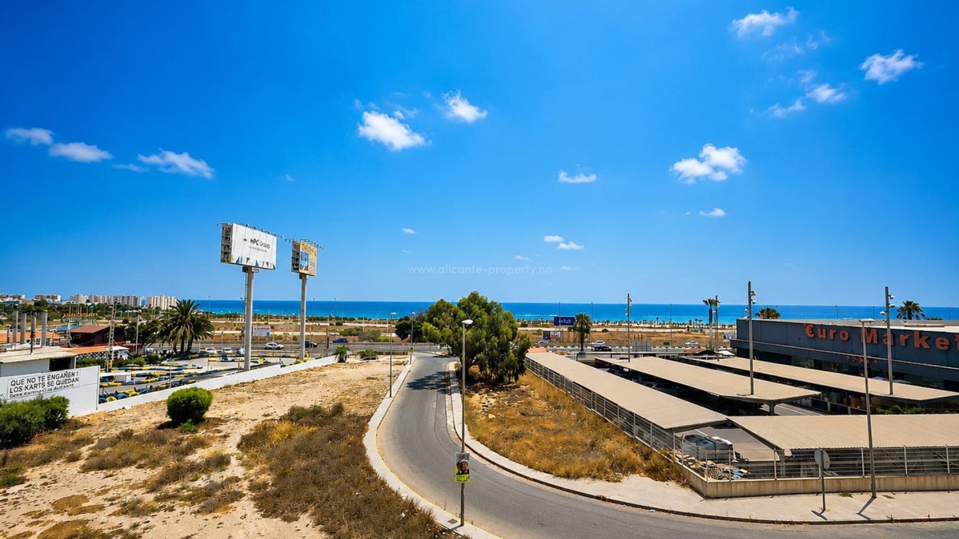 Apartment / flat in Punta Prima