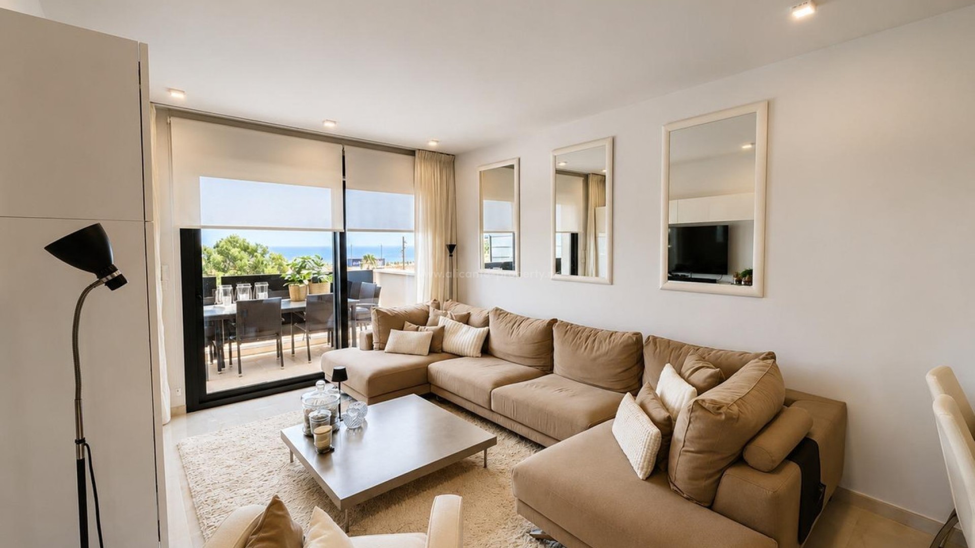 Apartment / flat in Punta Prima