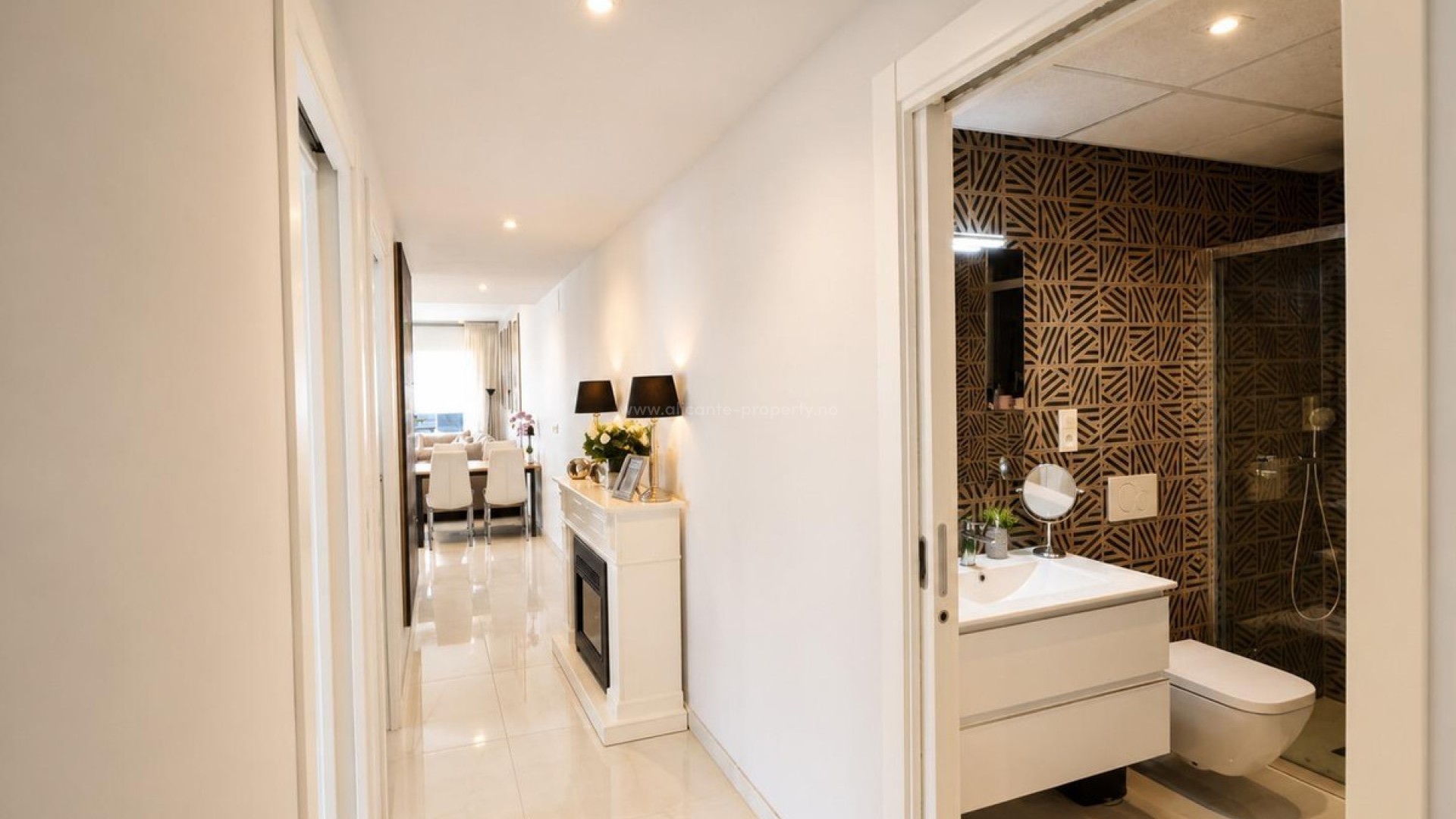 Apartment / flat in Punta Prima