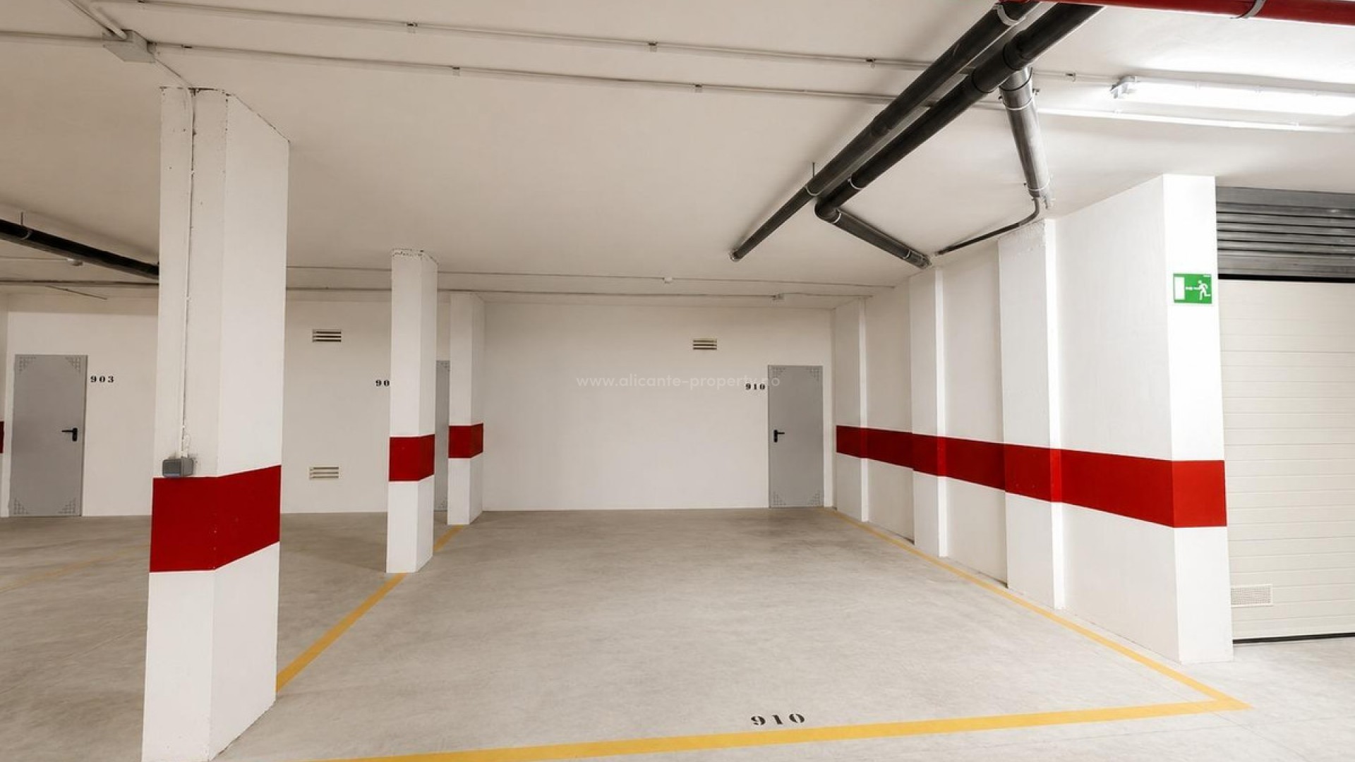Apartment / flat in Punta Prima