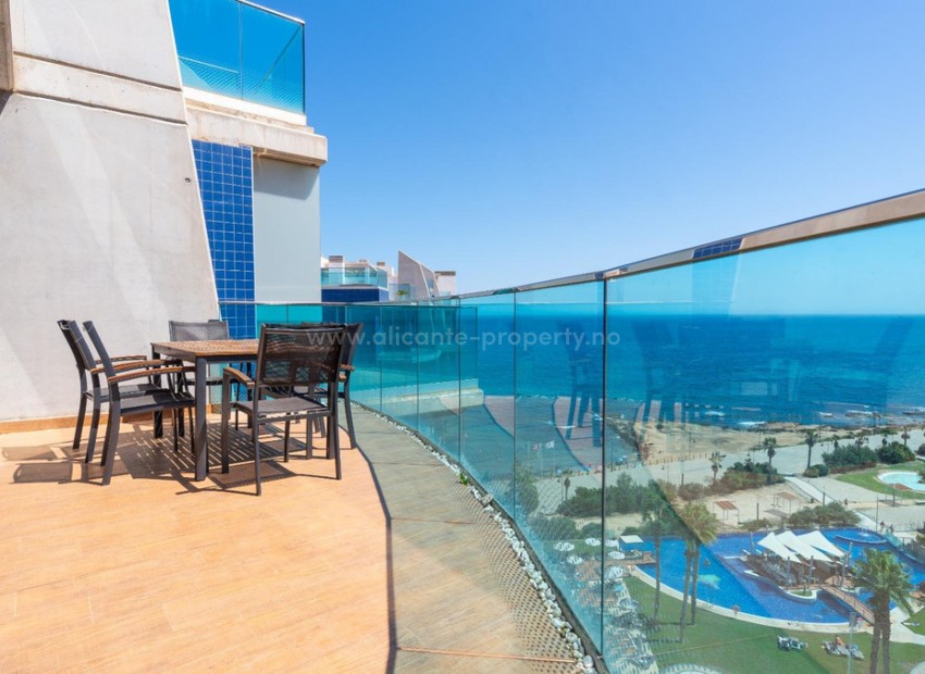 Apartment / flat in Punta Prima