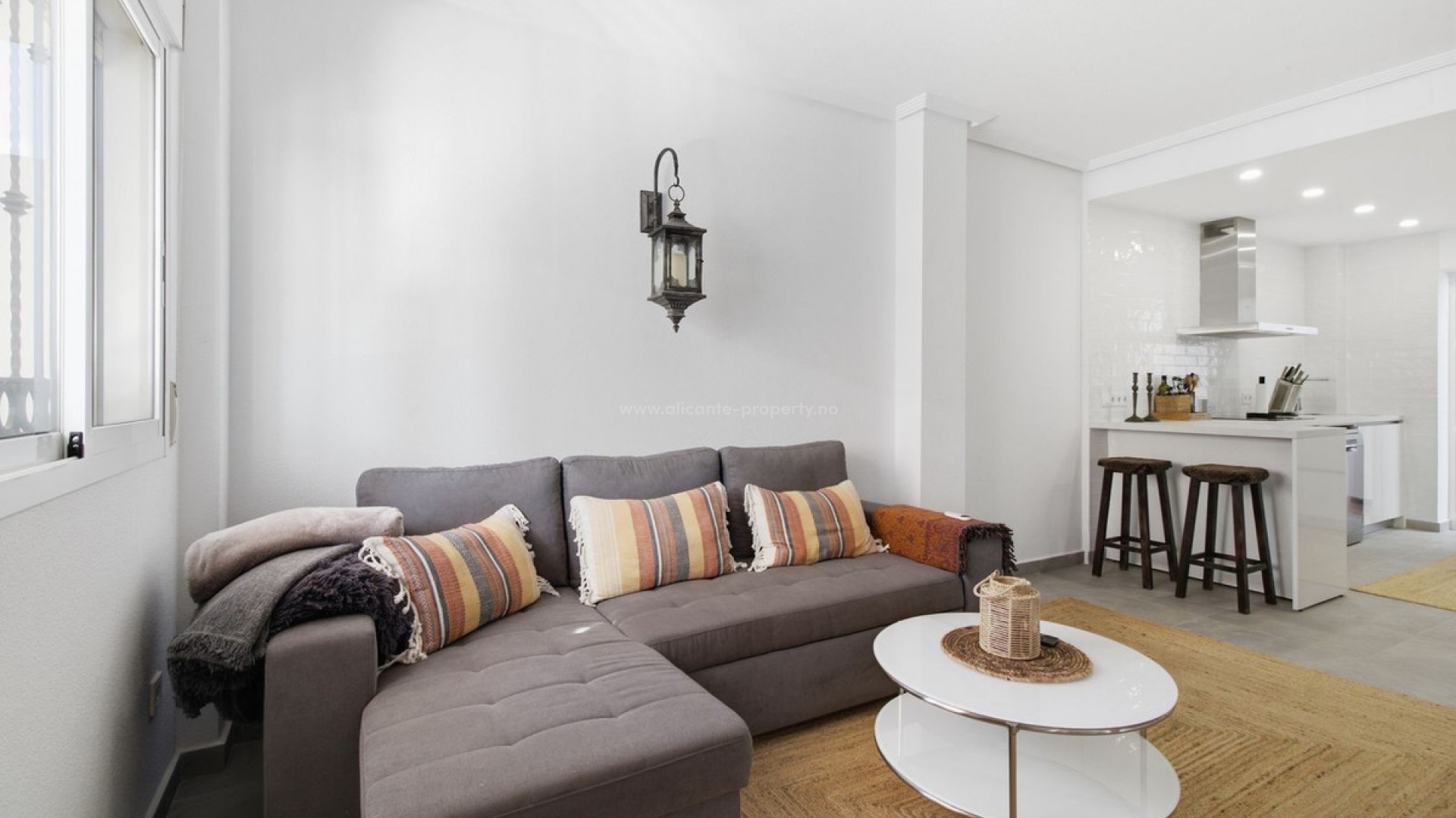 Apartment / flat in Punta Prima