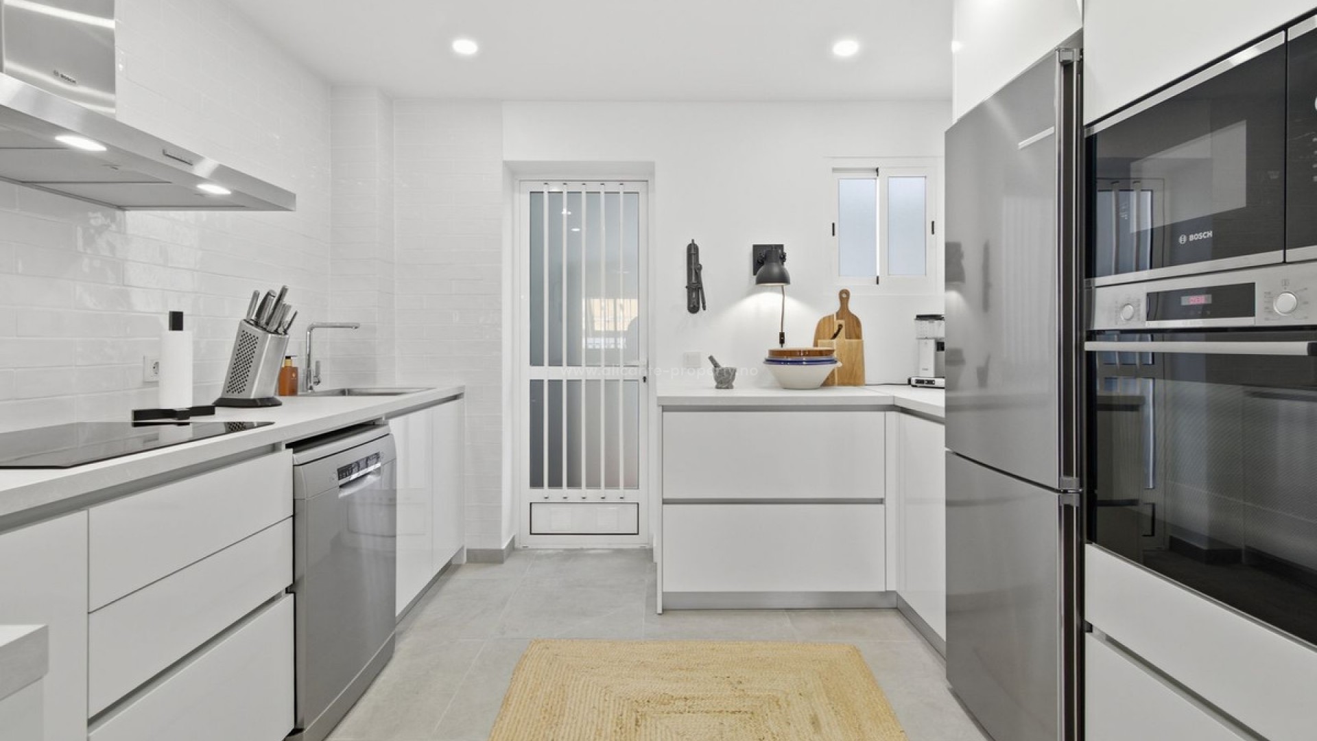 Apartment / flat in Punta Prima