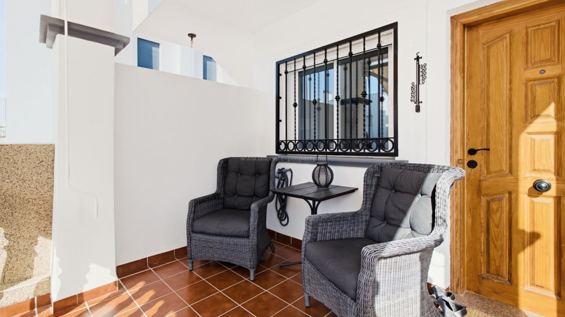 Apartment / flat in Punta Prima