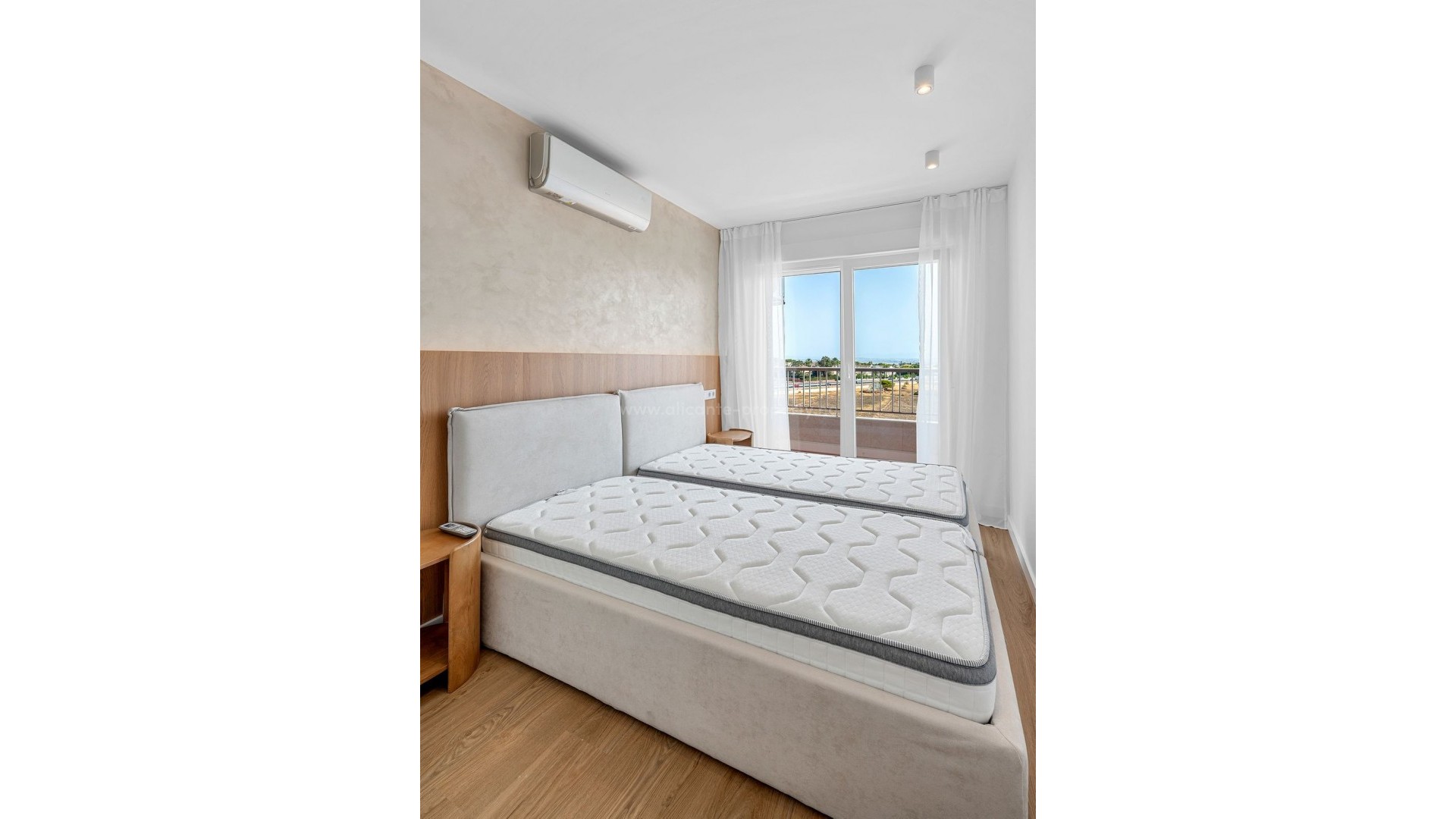 Apartment / flat in Punta Prima