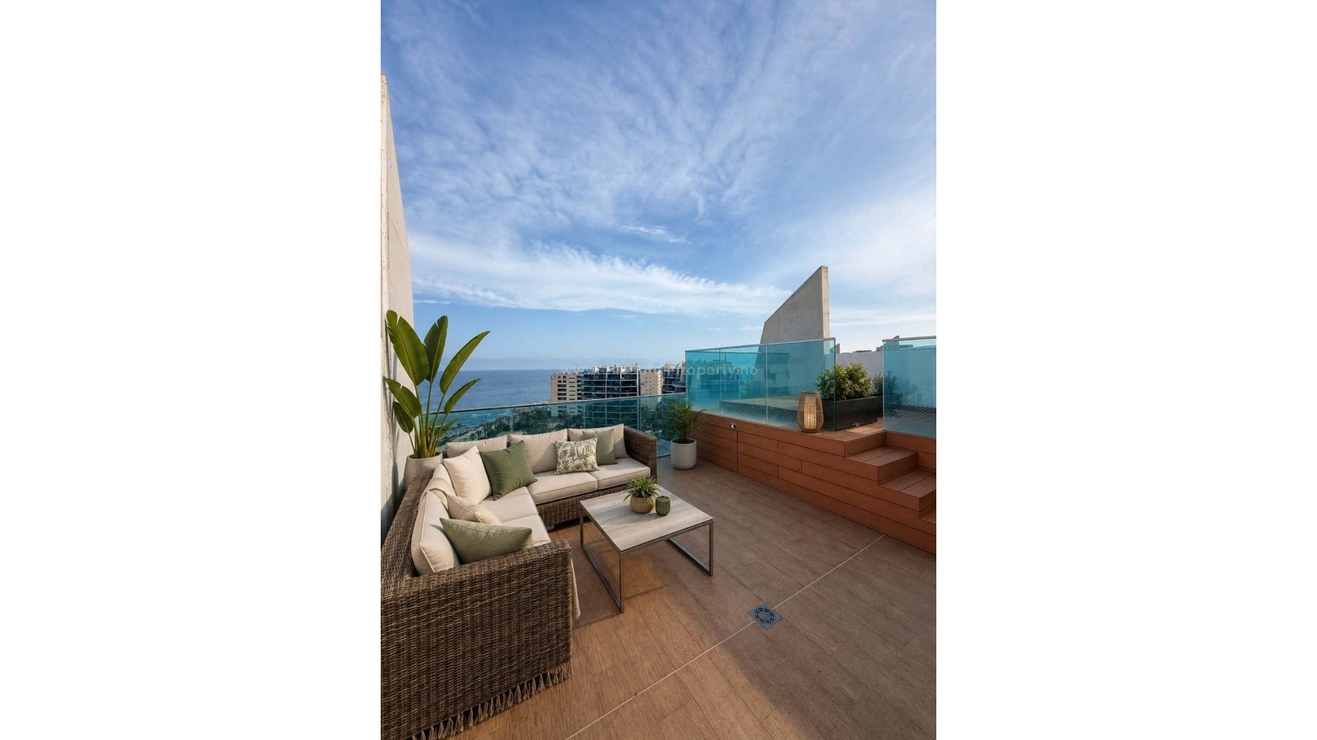 Apartment / flat in Punta Prima