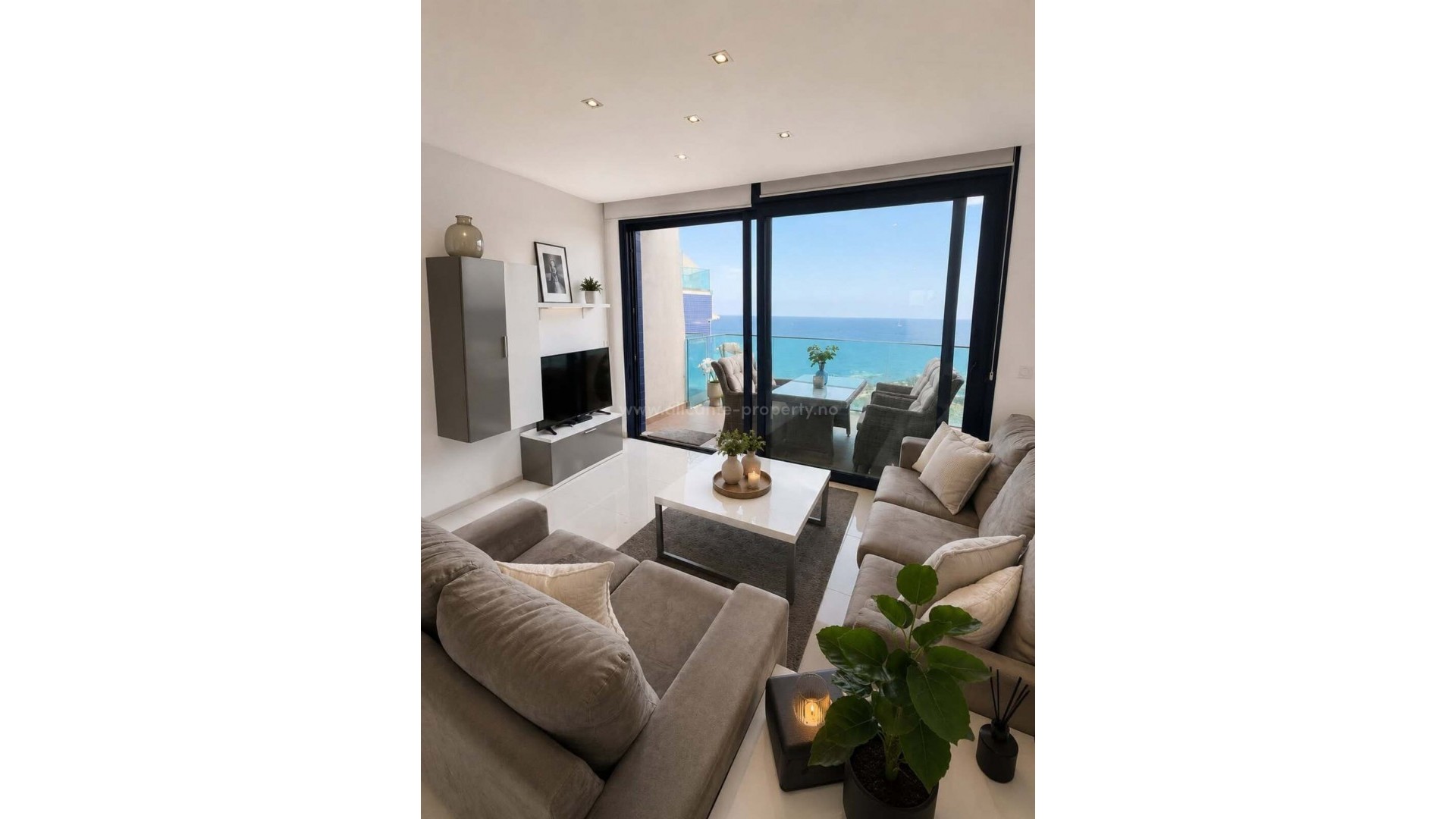 Apartment / flat in Punta Prima
