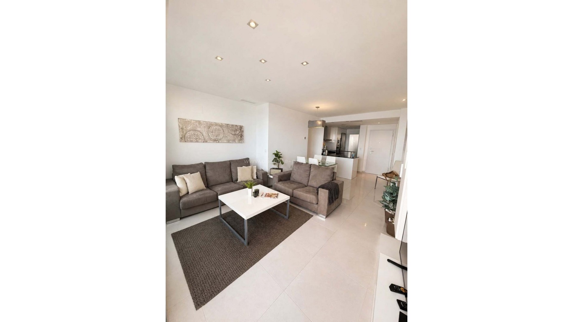 Apartment / flat in Punta Prima