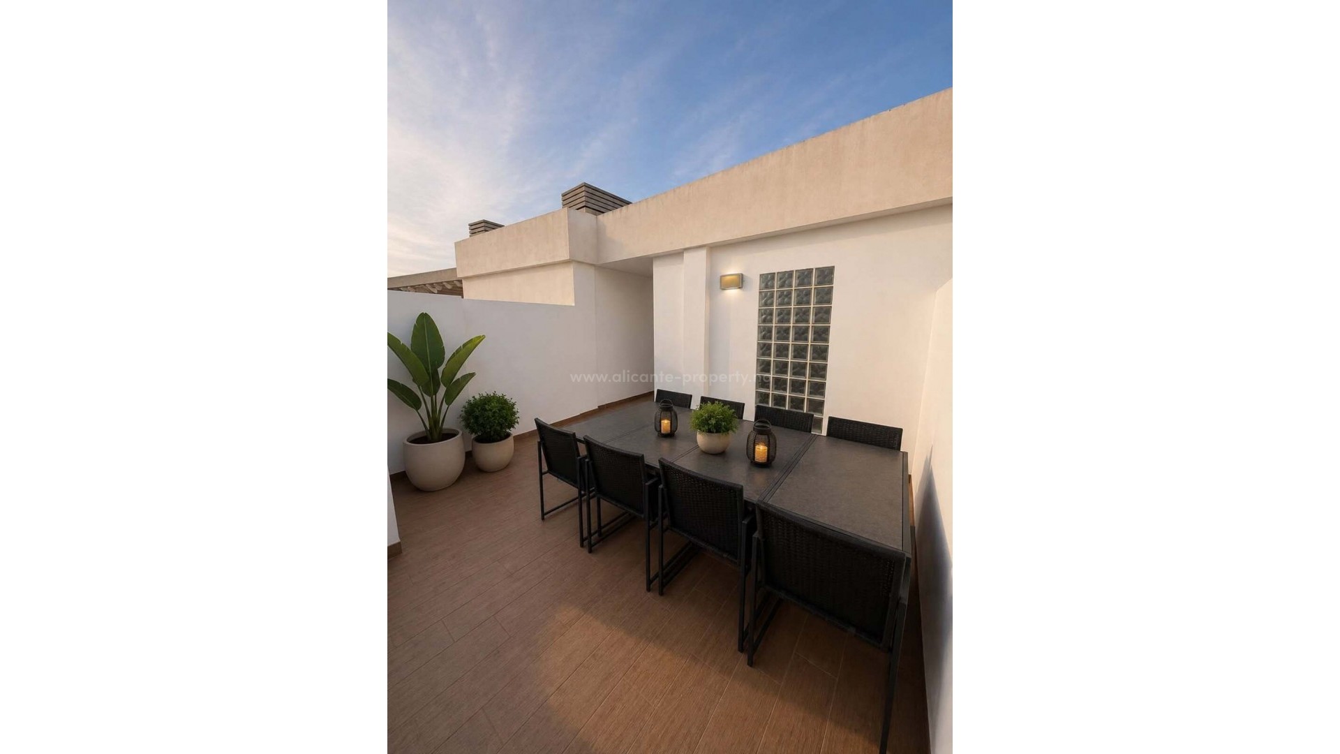Apartment / flat in Punta Prima