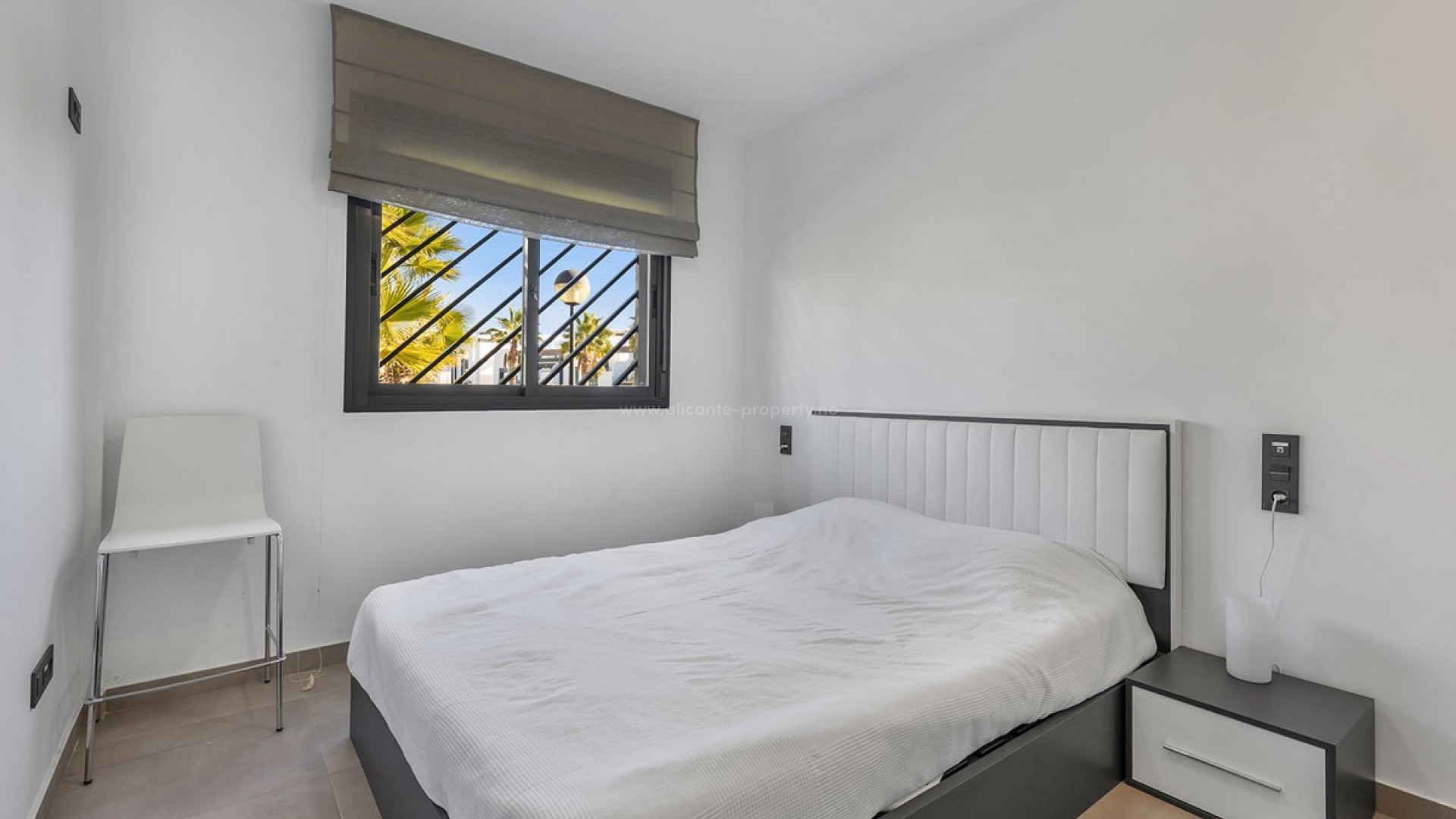 Apartment / flat in Punta Prima