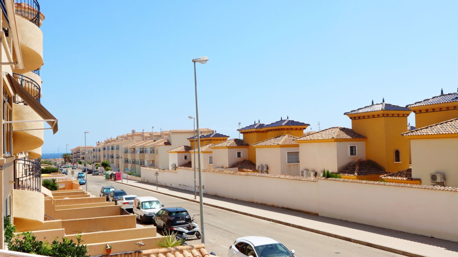 Apartment / flat in Punta Prima