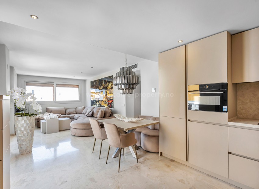 Apartment / flat in Punta Prima