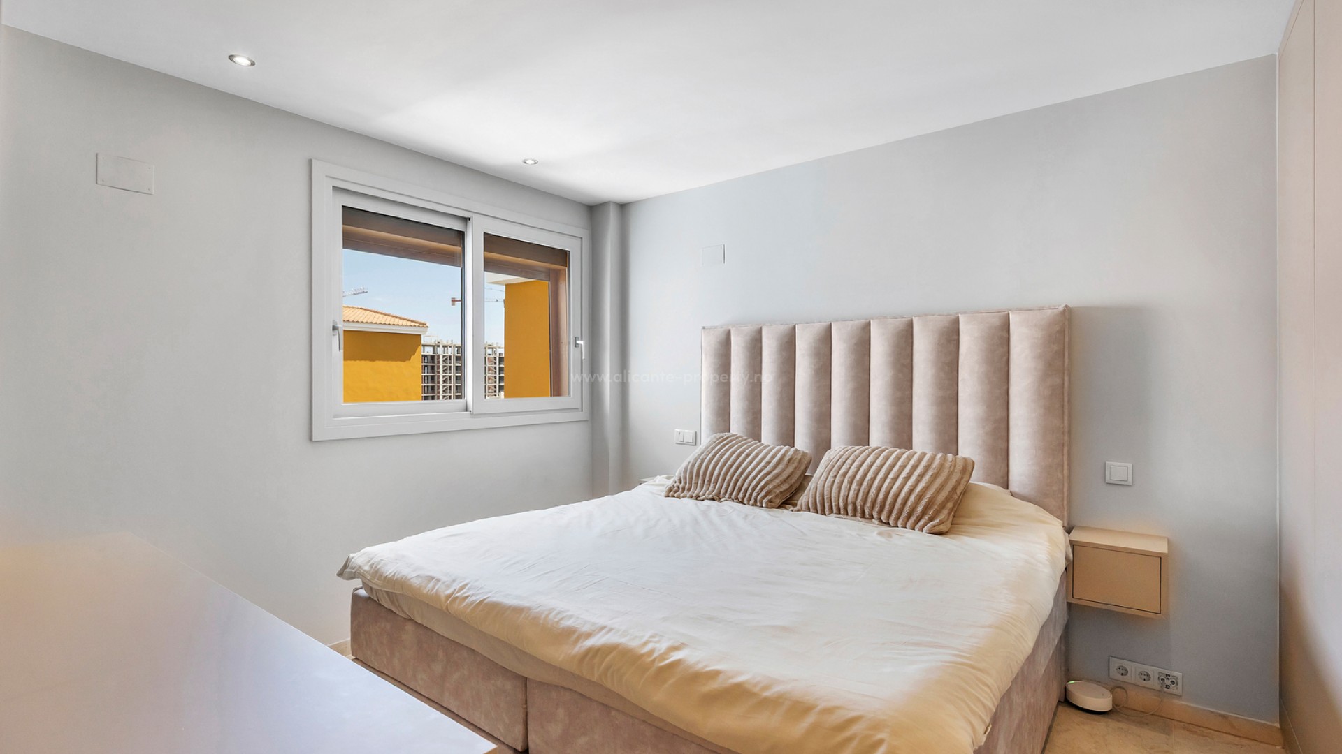Apartment / flat in Punta Prima