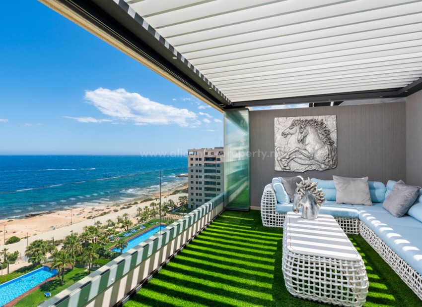 Apartment / flat in Punta Prima