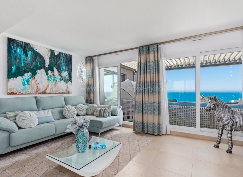 Apartment / flat in Punta Prima