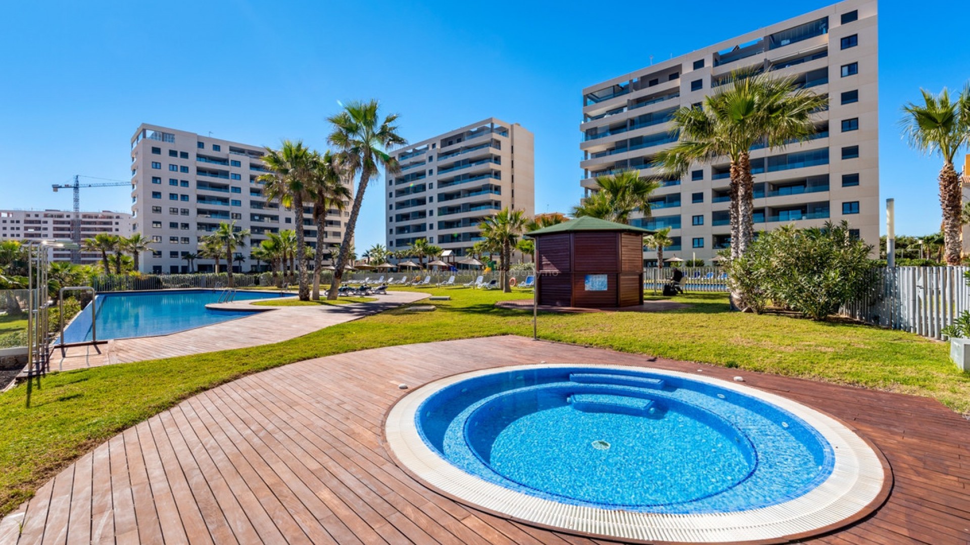 Apartment / flat in Punta Prima