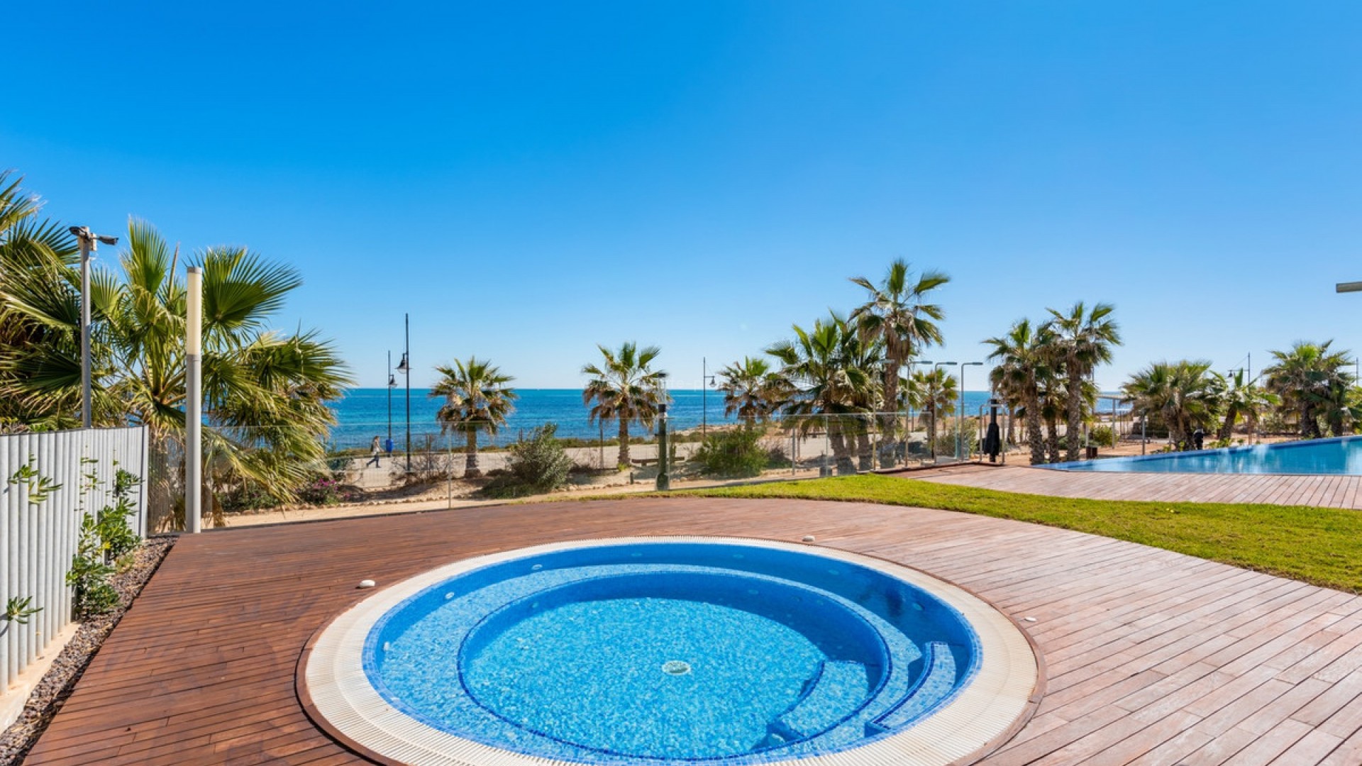 Apartment / flat in Punta Prima