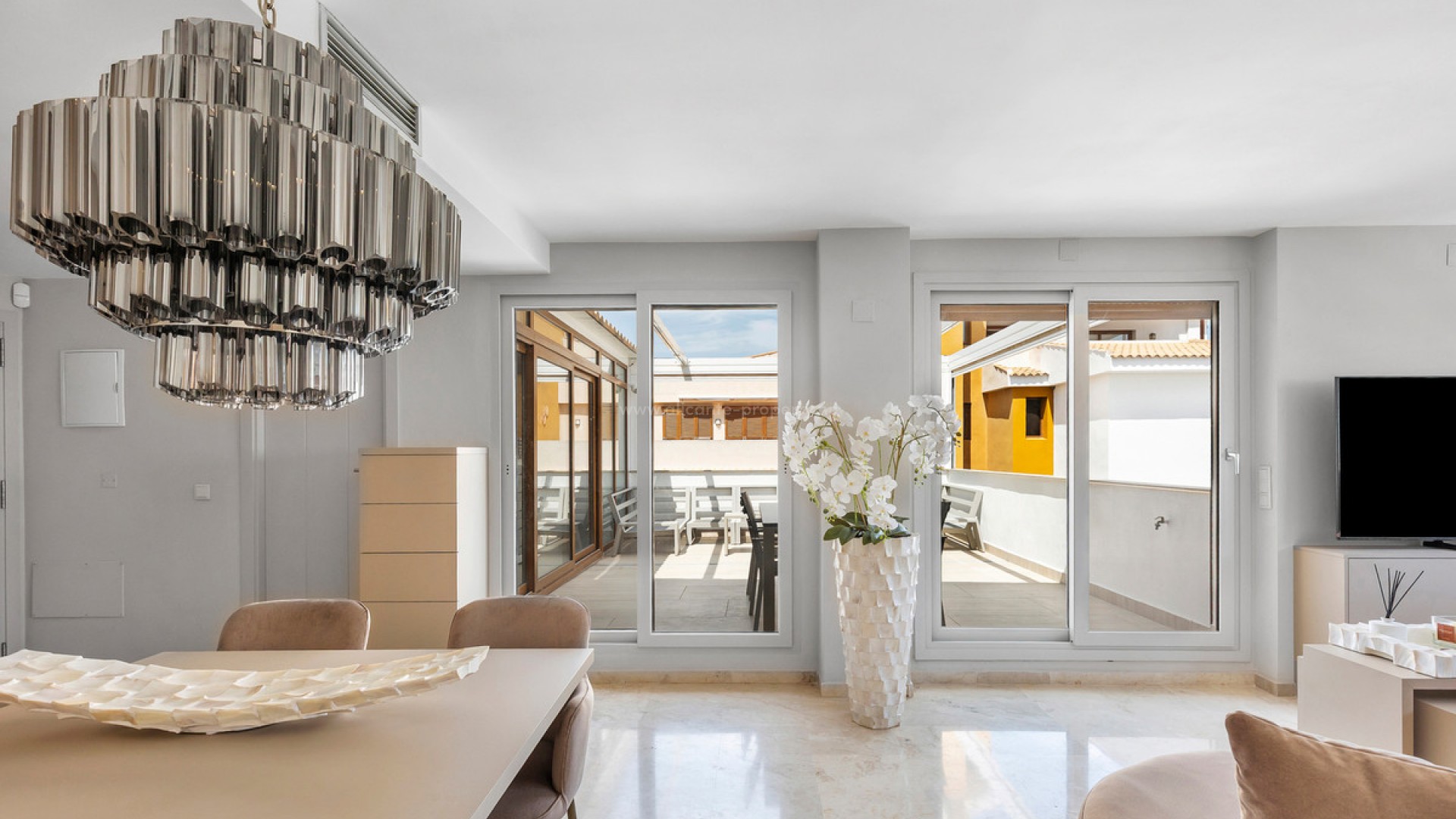 Apartment / flat in Punta Prima
