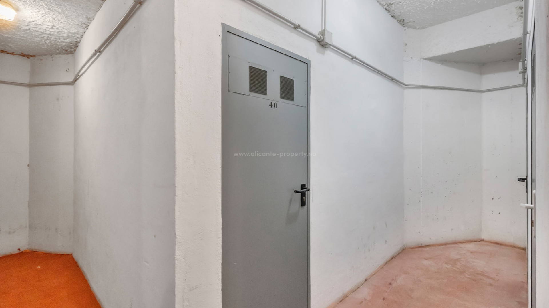 Apartment / flat in Punta Prima