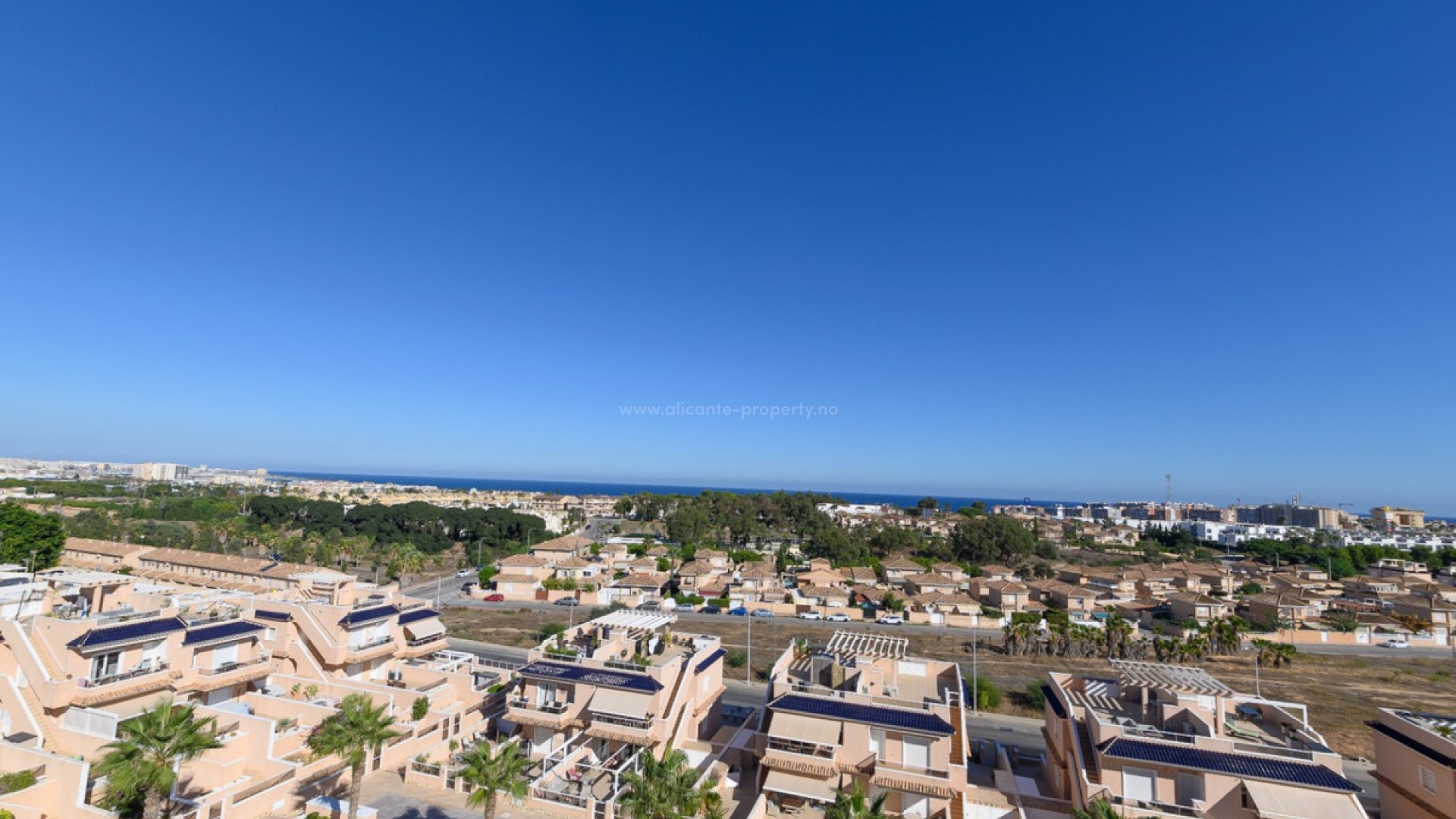 Apartment / flat in Punta Prima