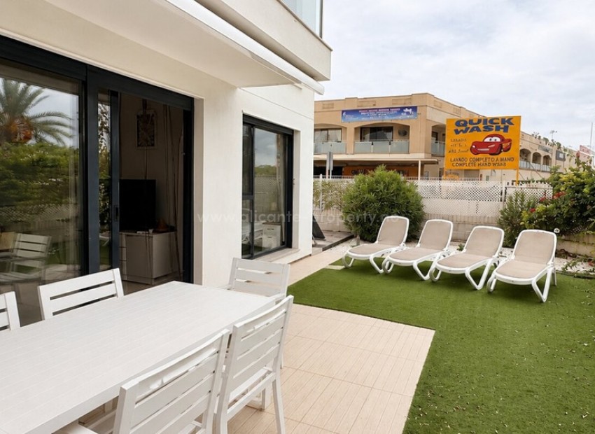 Apartment / flat in Punta Prima