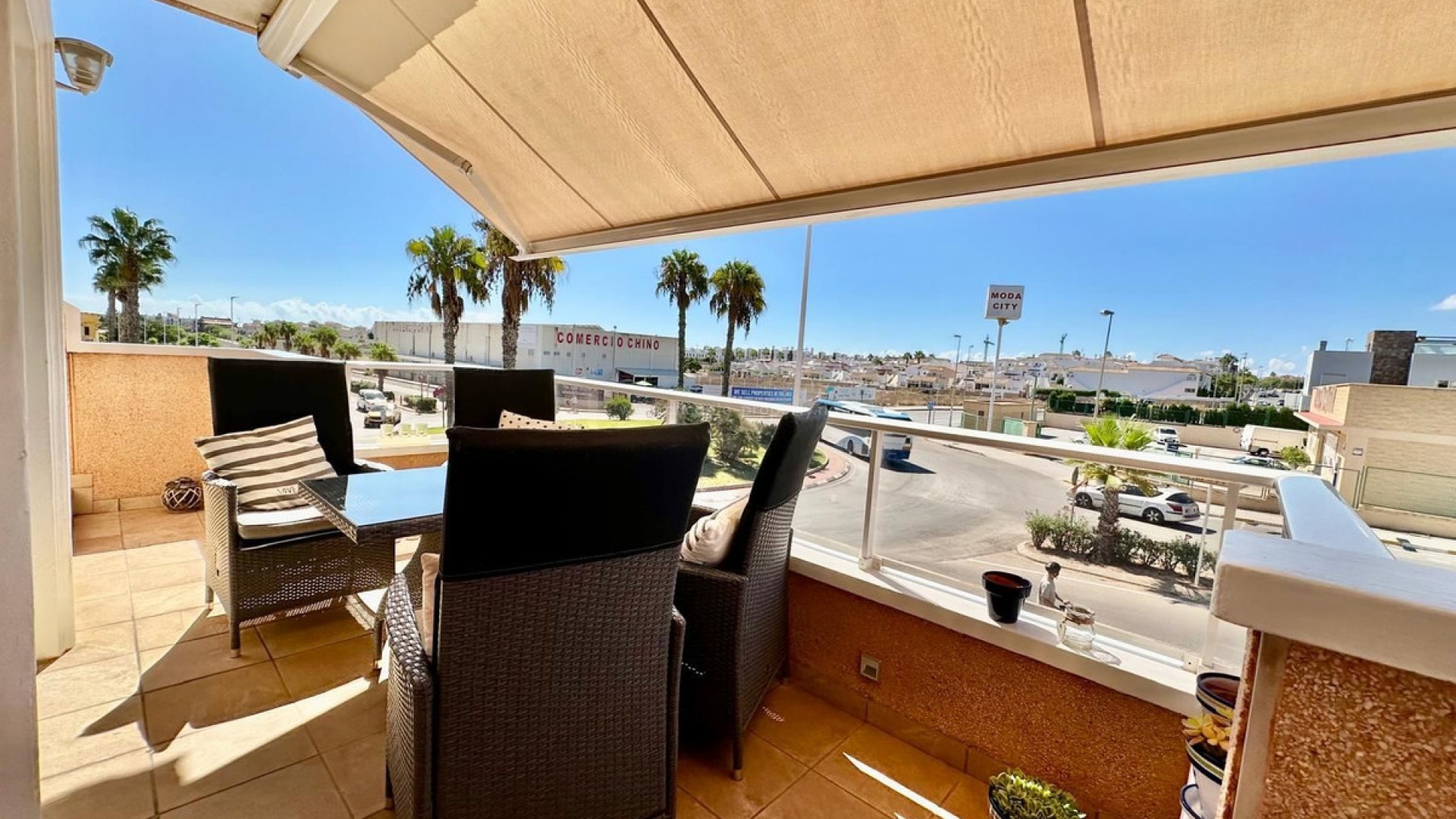 Apartment / flat in Punta Prima
