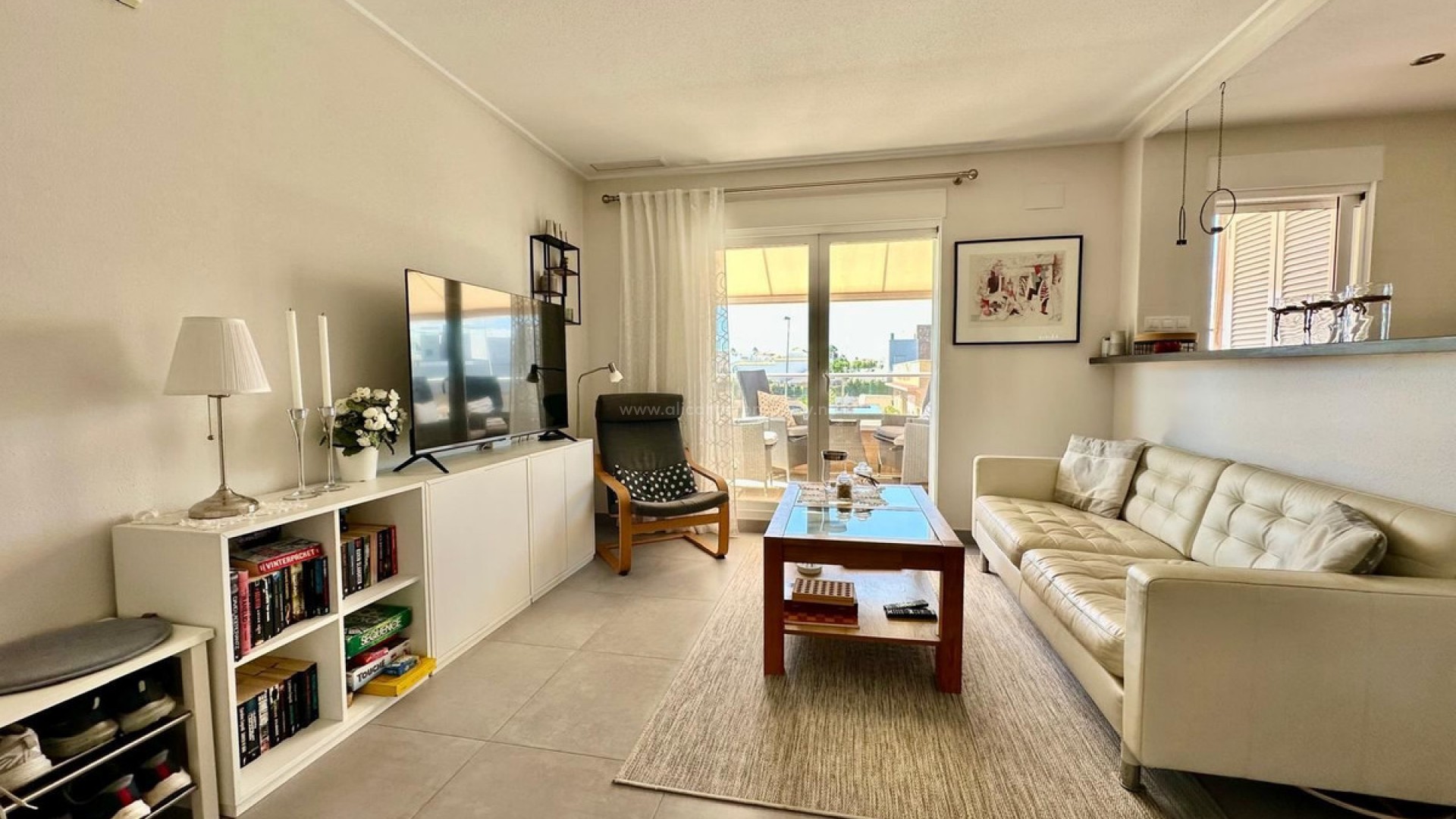 Apartment / flat in Punta Prima