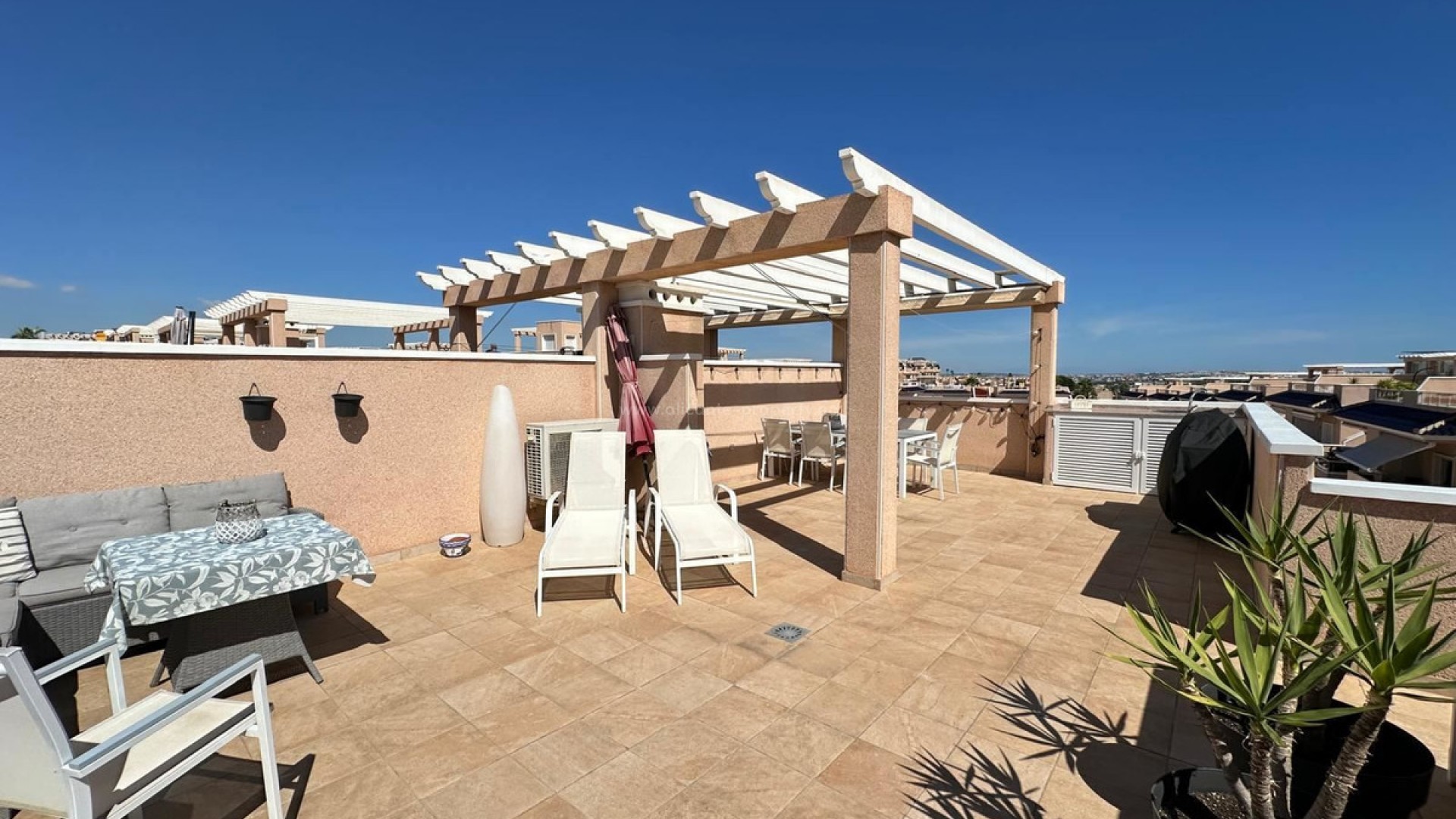 Apartment / flat in Punta Prima