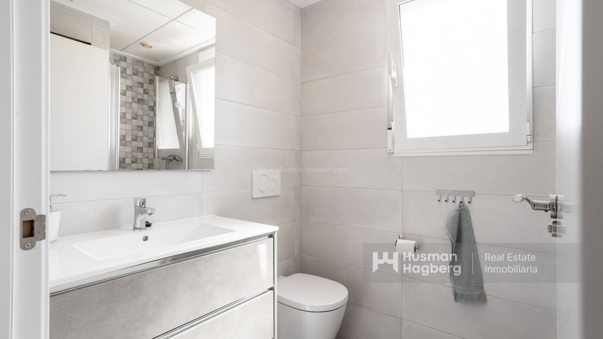 Apartment / flat in Punta Prima