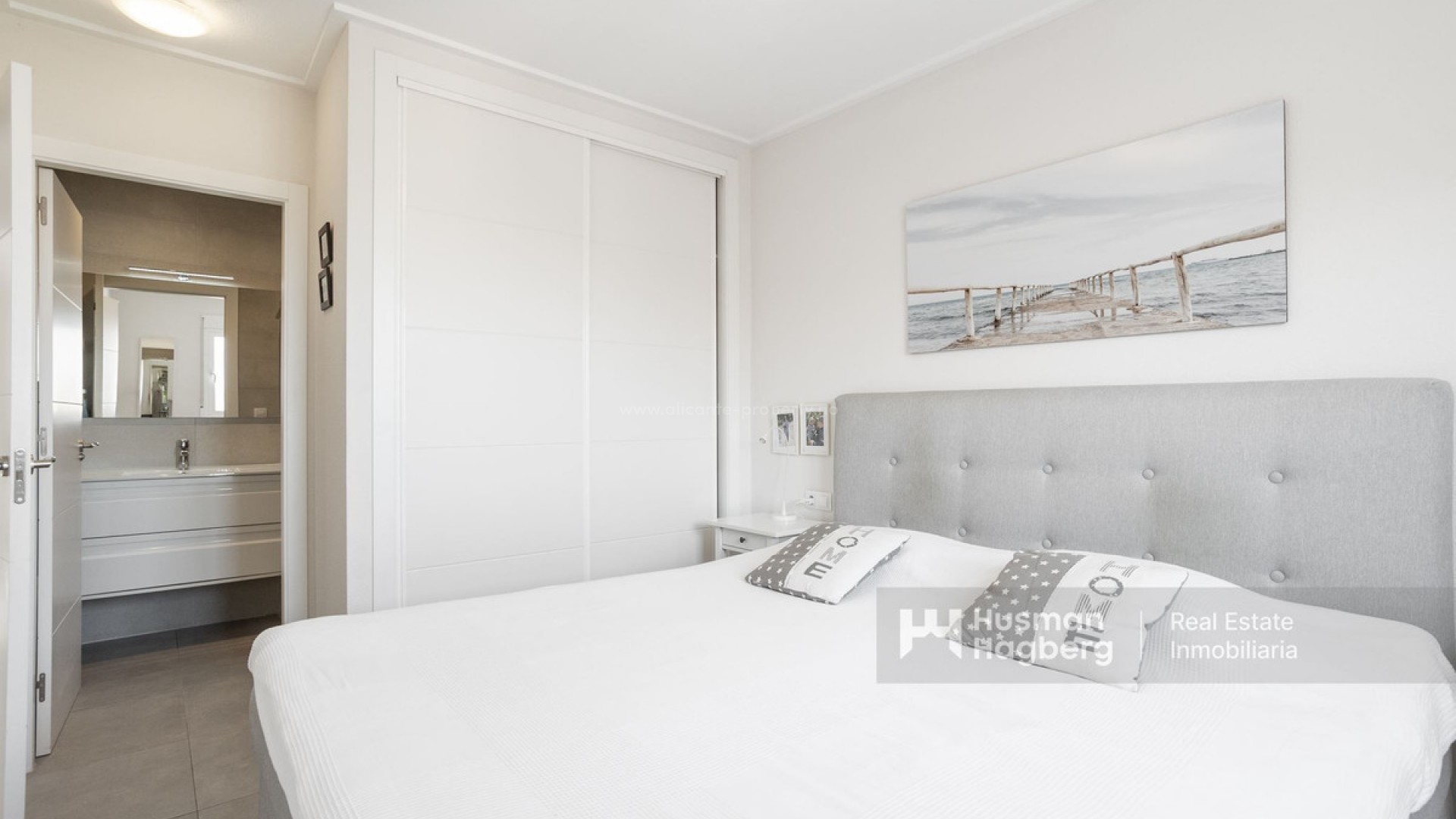 Apartment / flat in Punta Prima