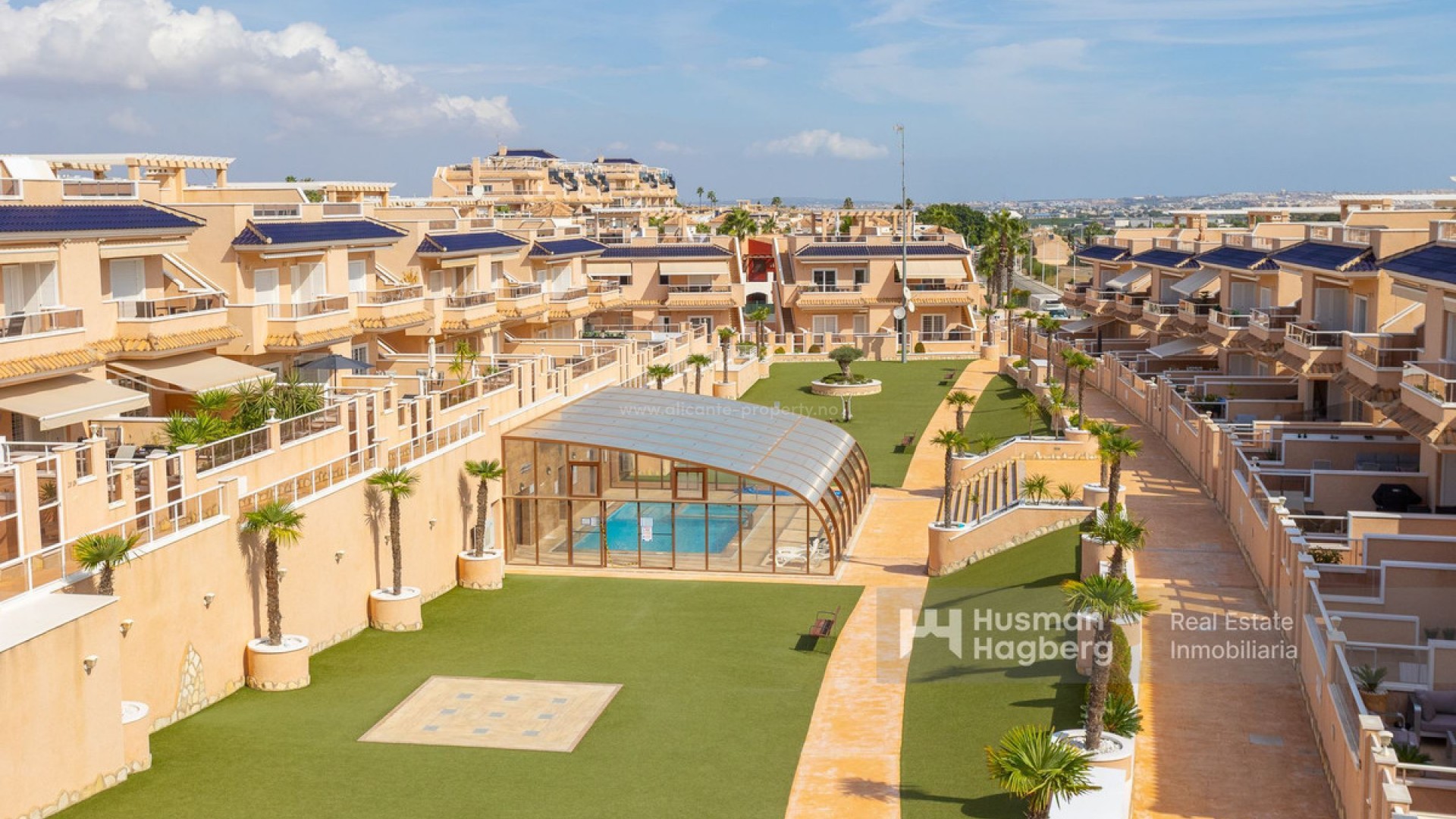 Apartment / flat in Punta Prima