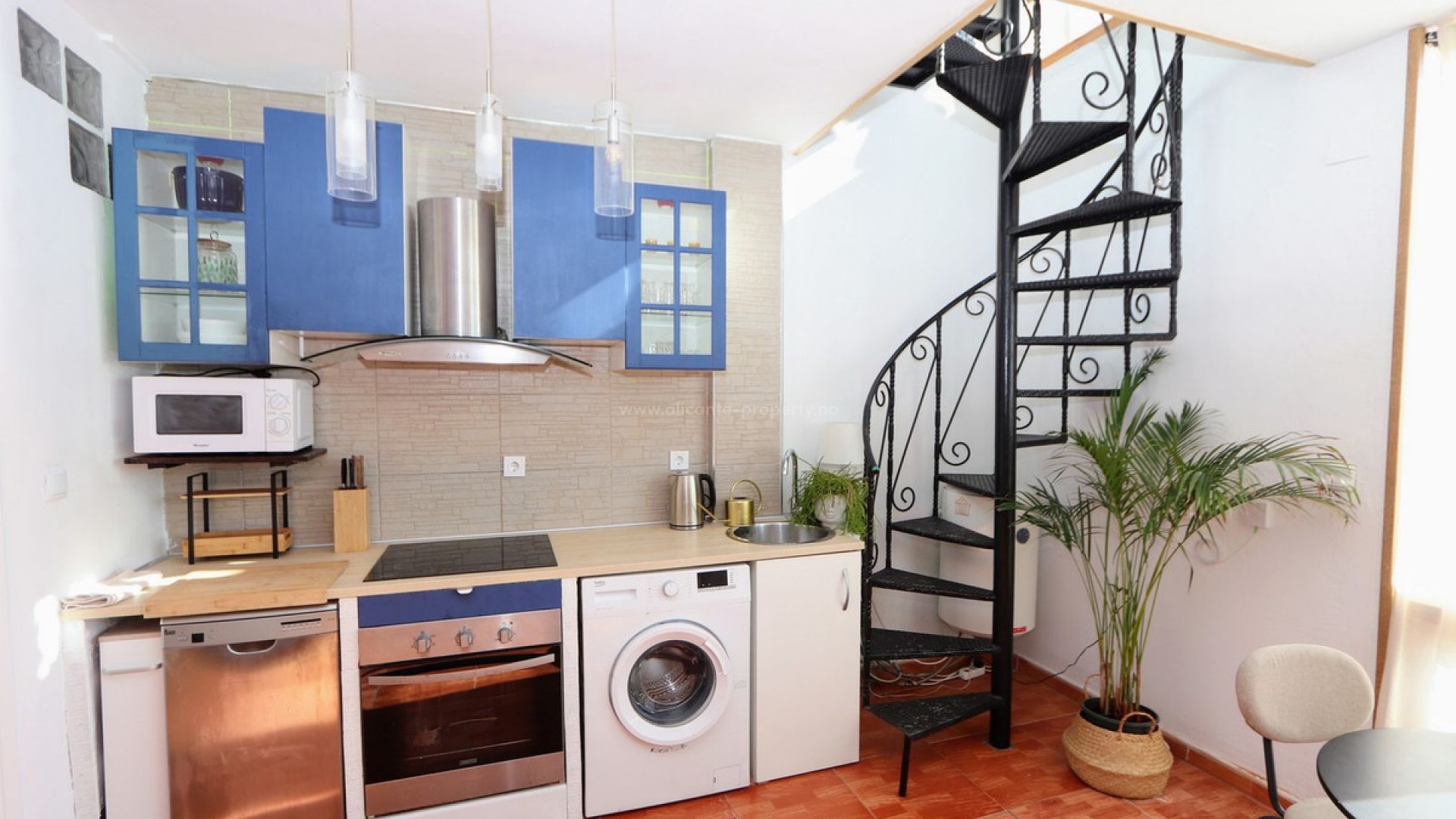 Apartment / flat in Punta Prima