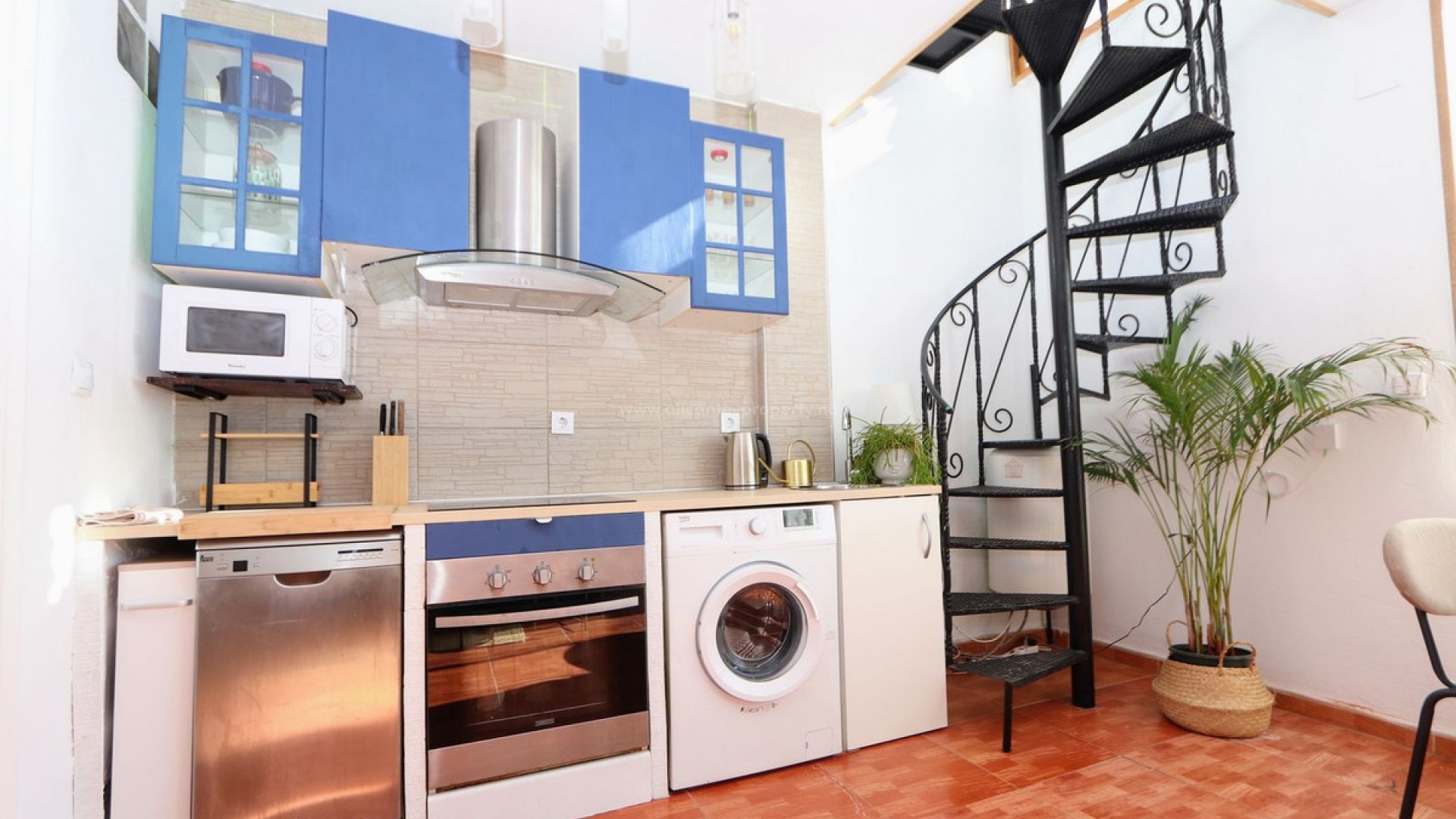 Apartment / flat in Punta Prima