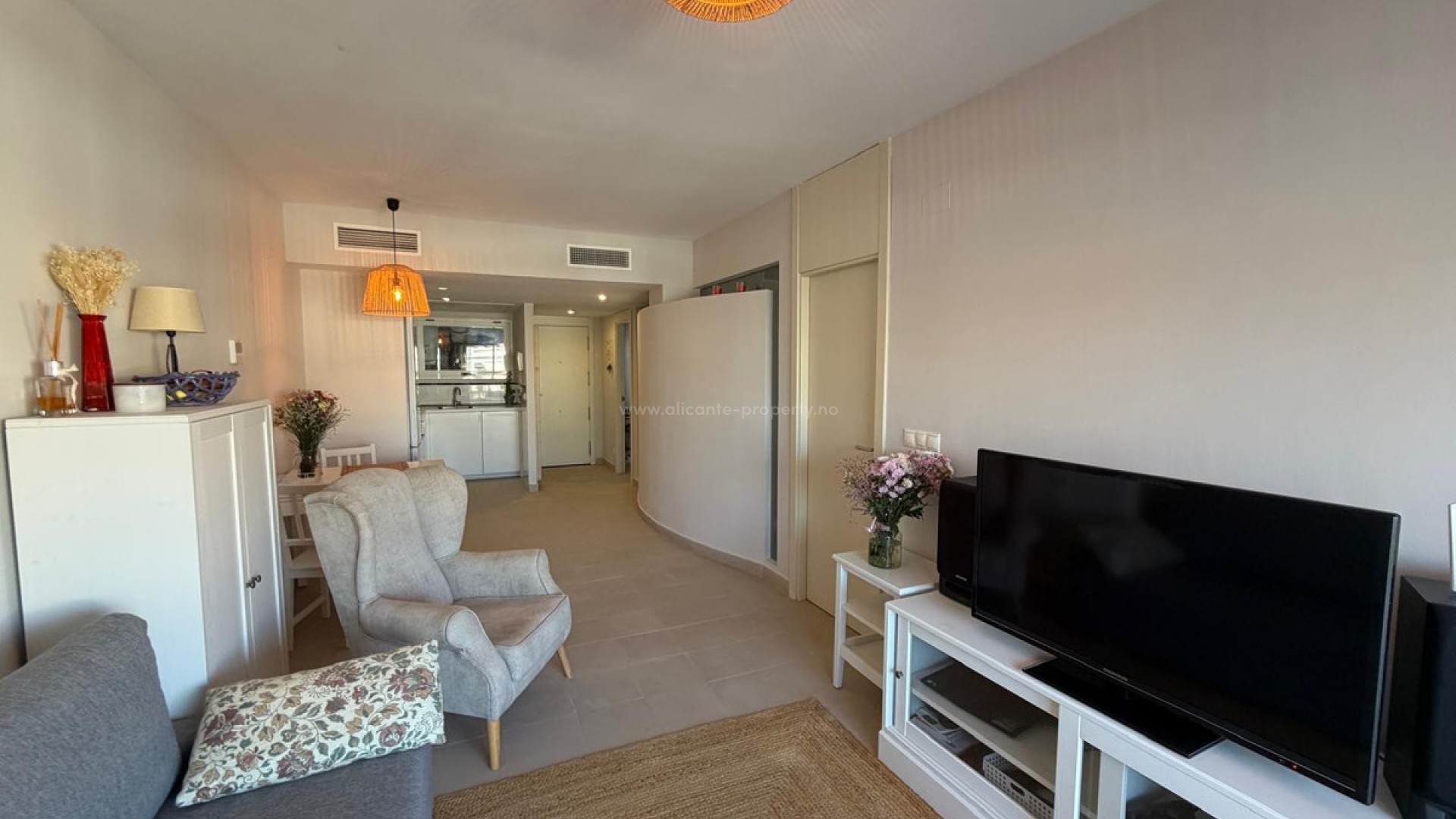 Apartment / flat in Punta Prima