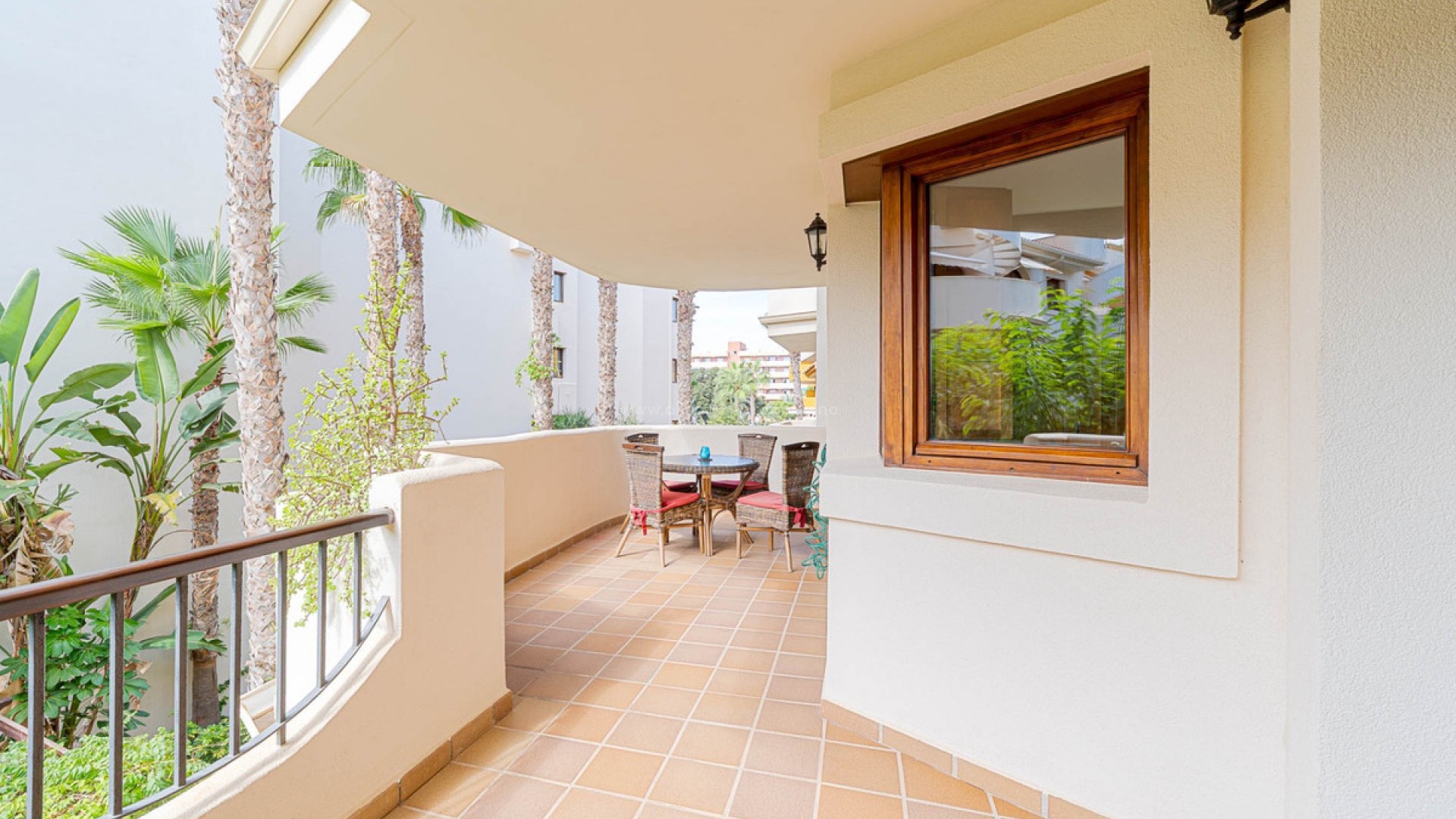 Apartment / flat in Punta Prima