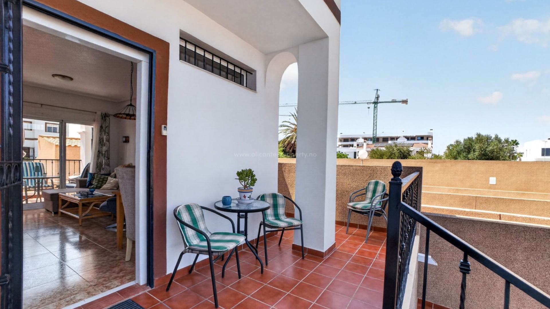 Apartment / flat in Punta Prima