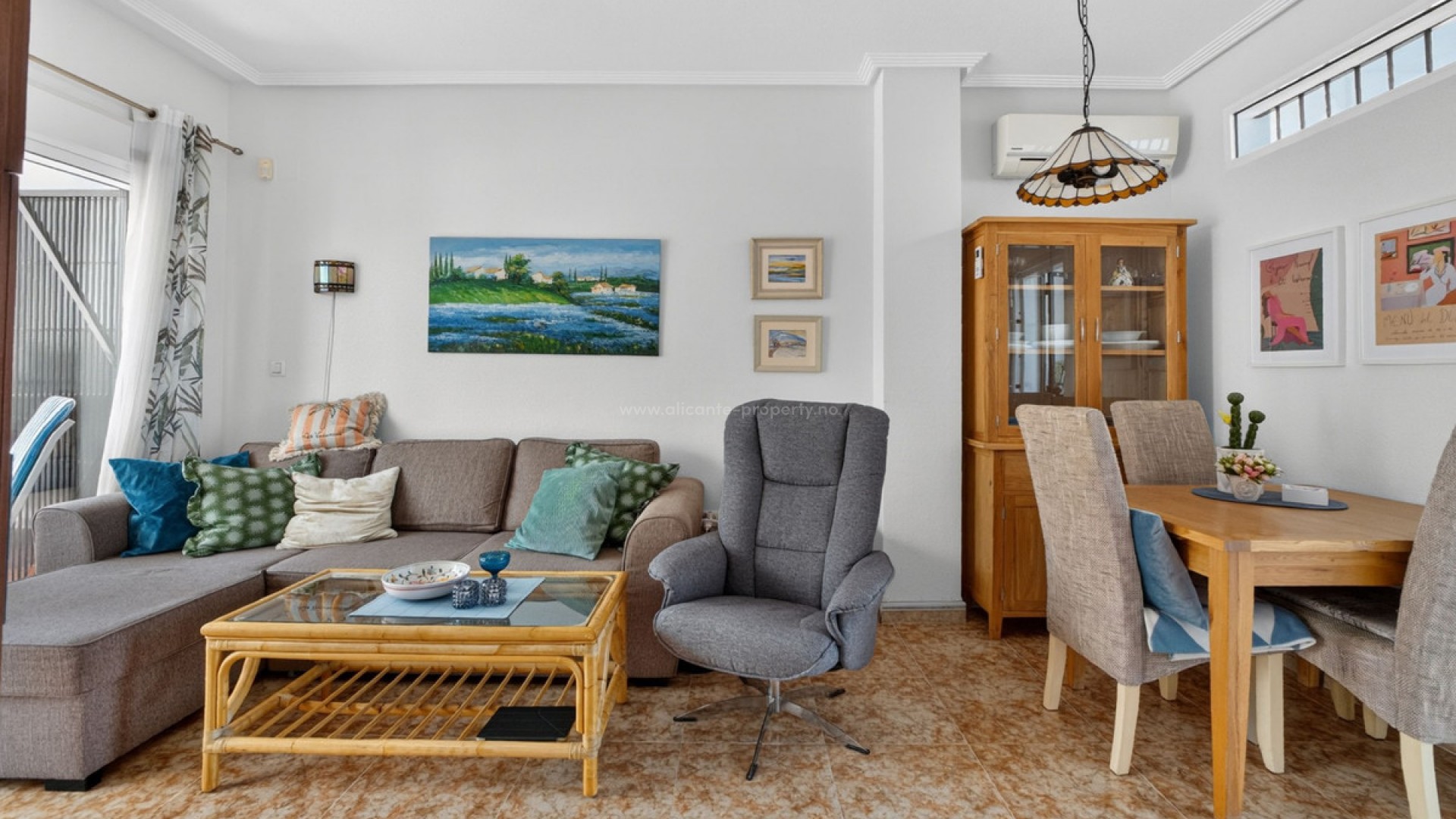 Apartment / flat in Punta Prima
