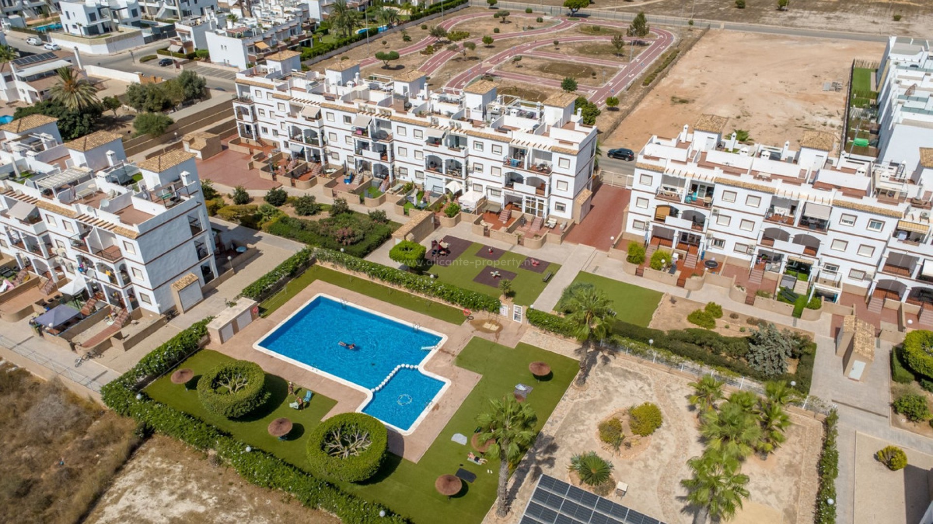 Apartment / flat in Punta Prima