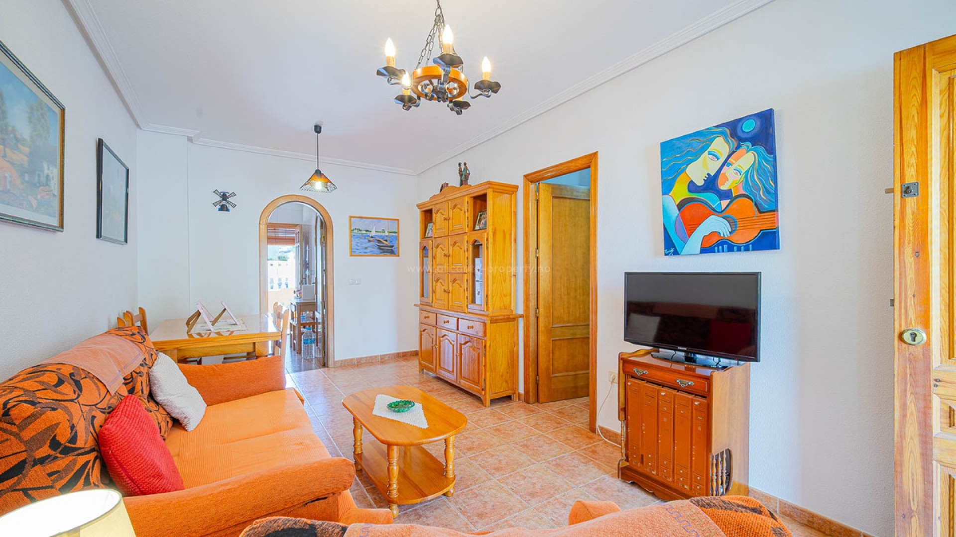 Apartment / flat in Punta Prima