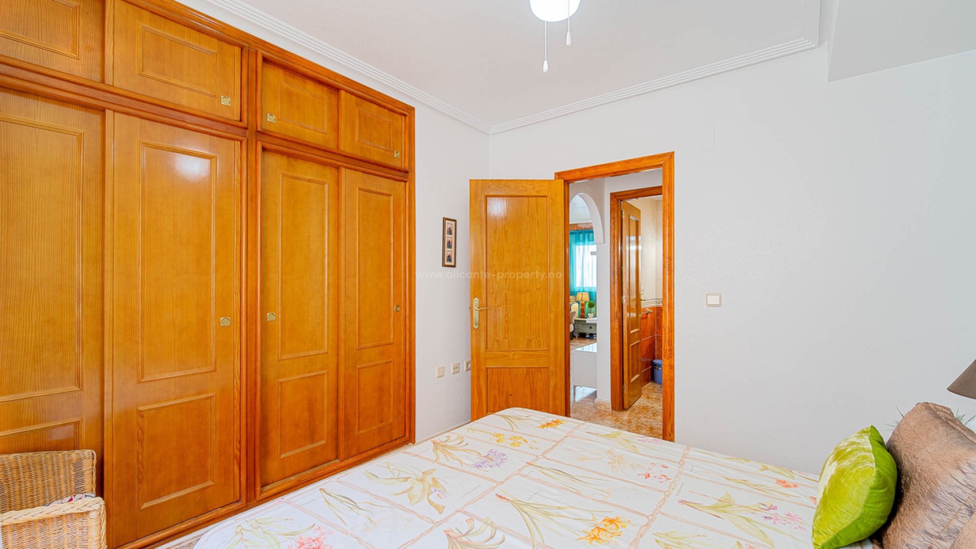 Apartment / flat in Punta Prima