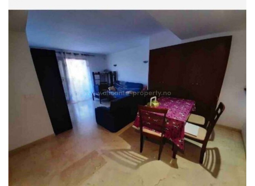 Apartment / flat in Punta Prima