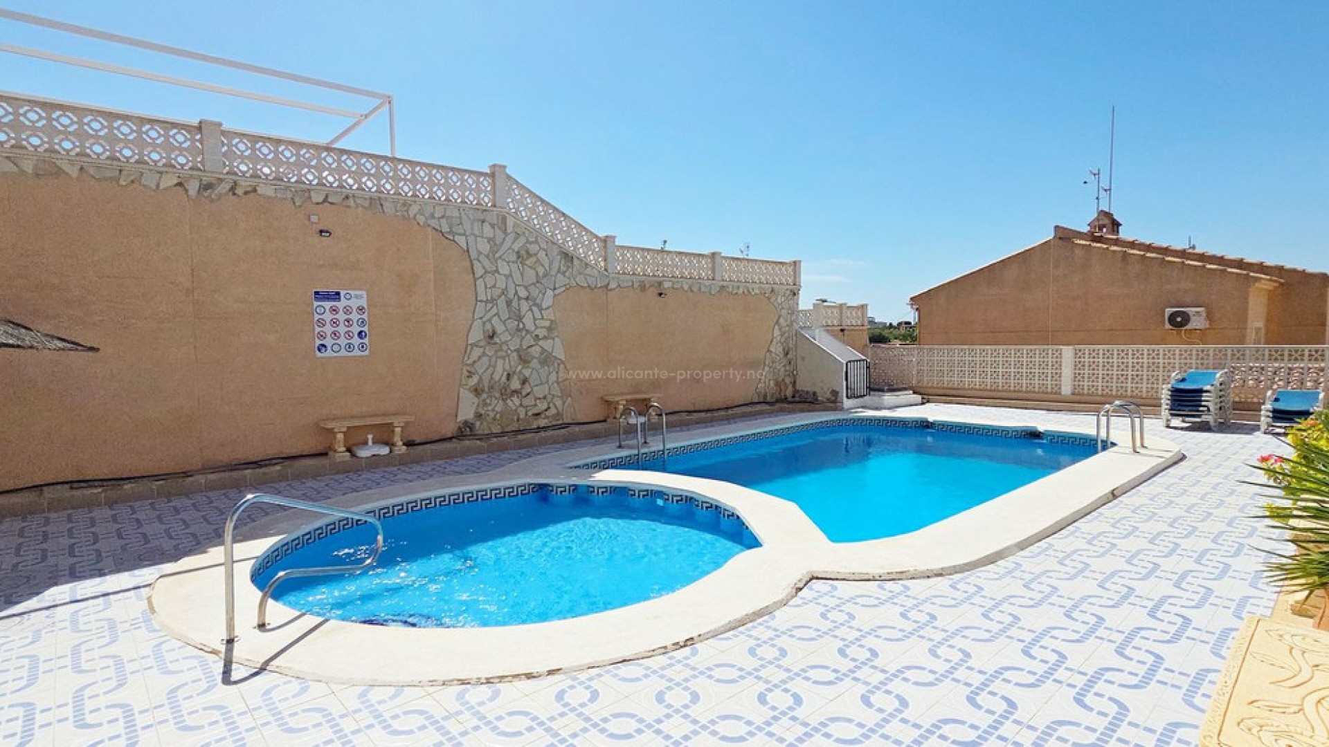 Apartment / flat in San Miguel de Salinas Centro