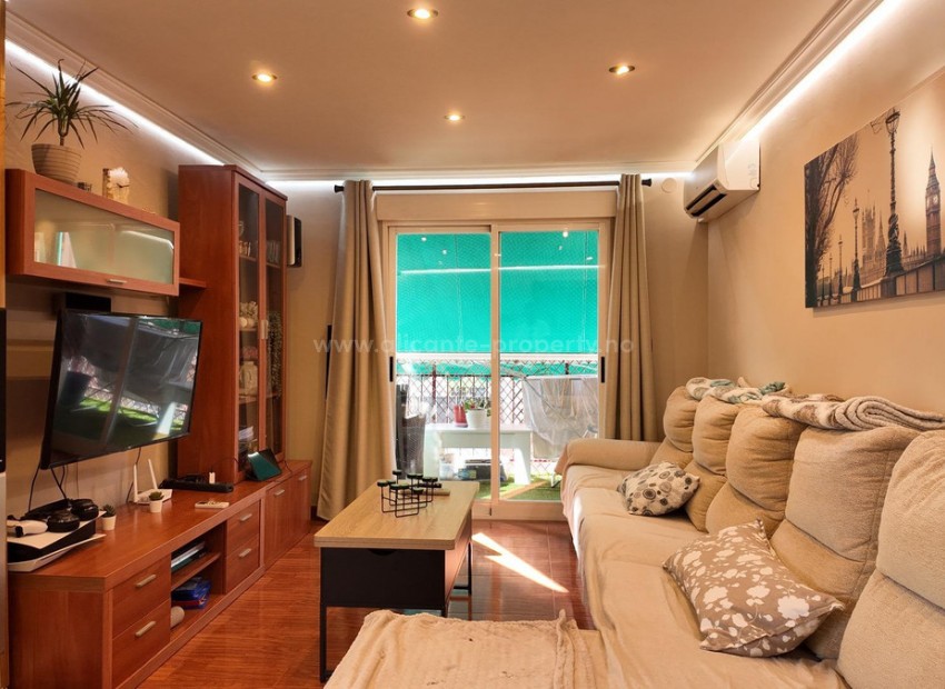 Apartment / flat in Santa Pola Centro