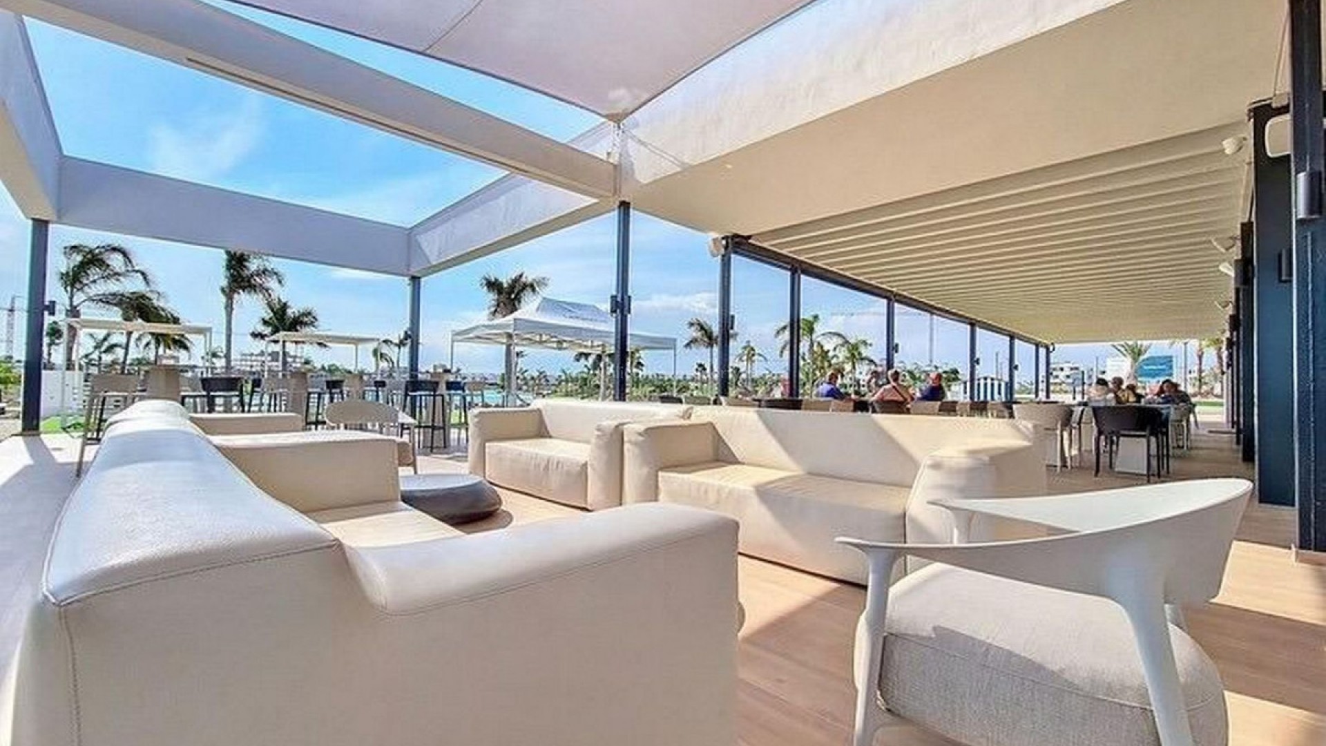 Apartment / flat in Santa Rosalia Lake and Life Resort